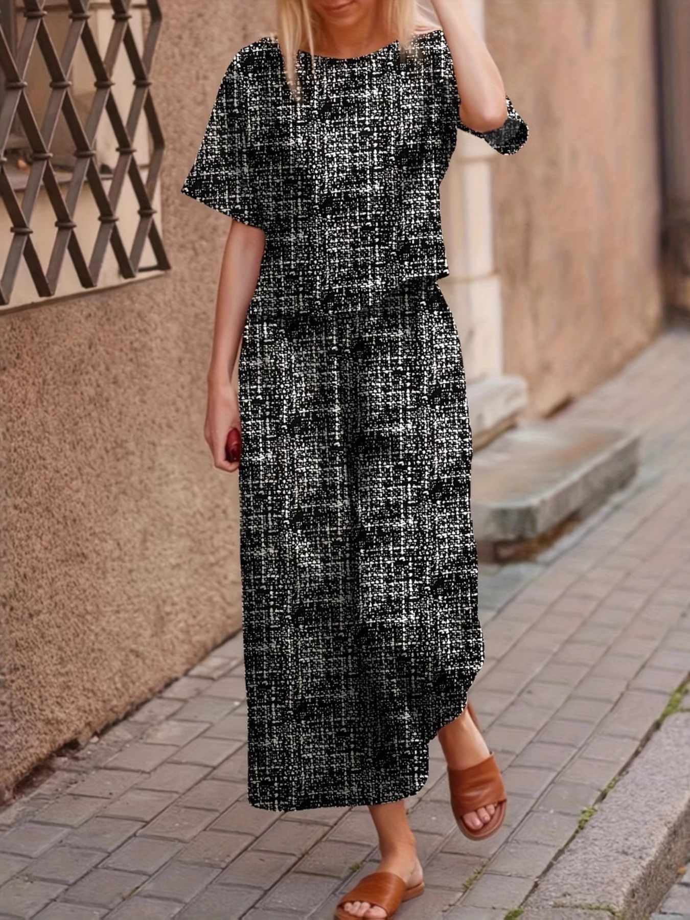 Round Neck Short Sleeve Top and Pants Set