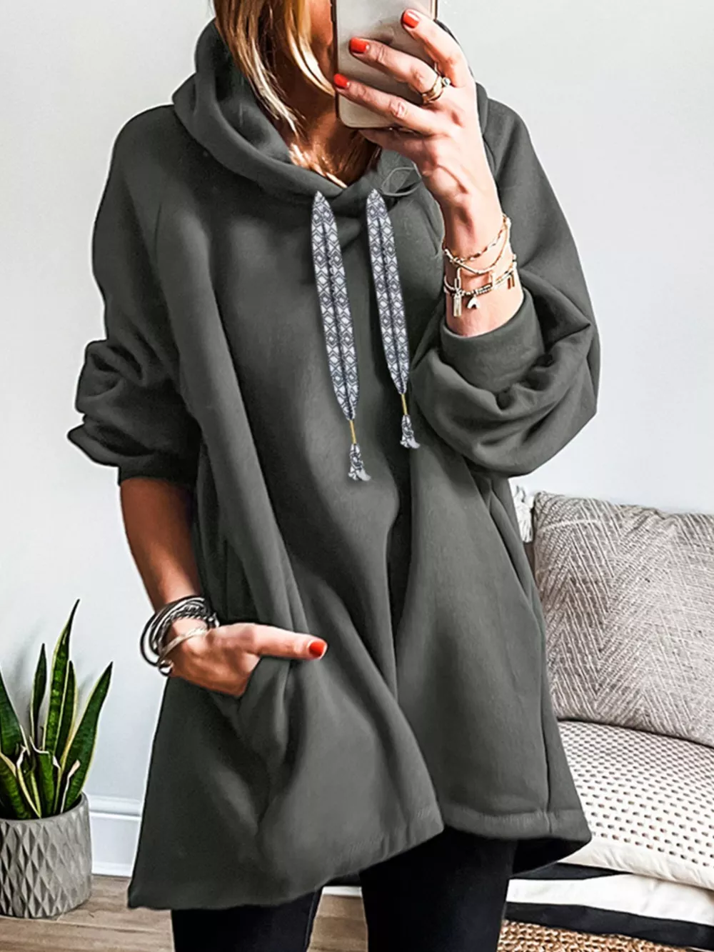 Drawstring Raglan Sleeve Hoodie