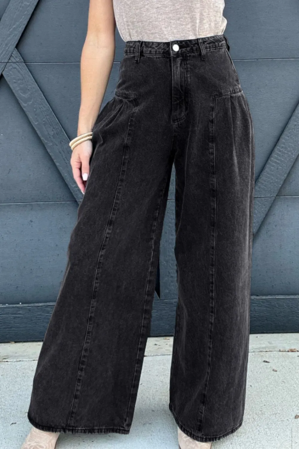 High Rise Wide Leg Jeans With Pockets