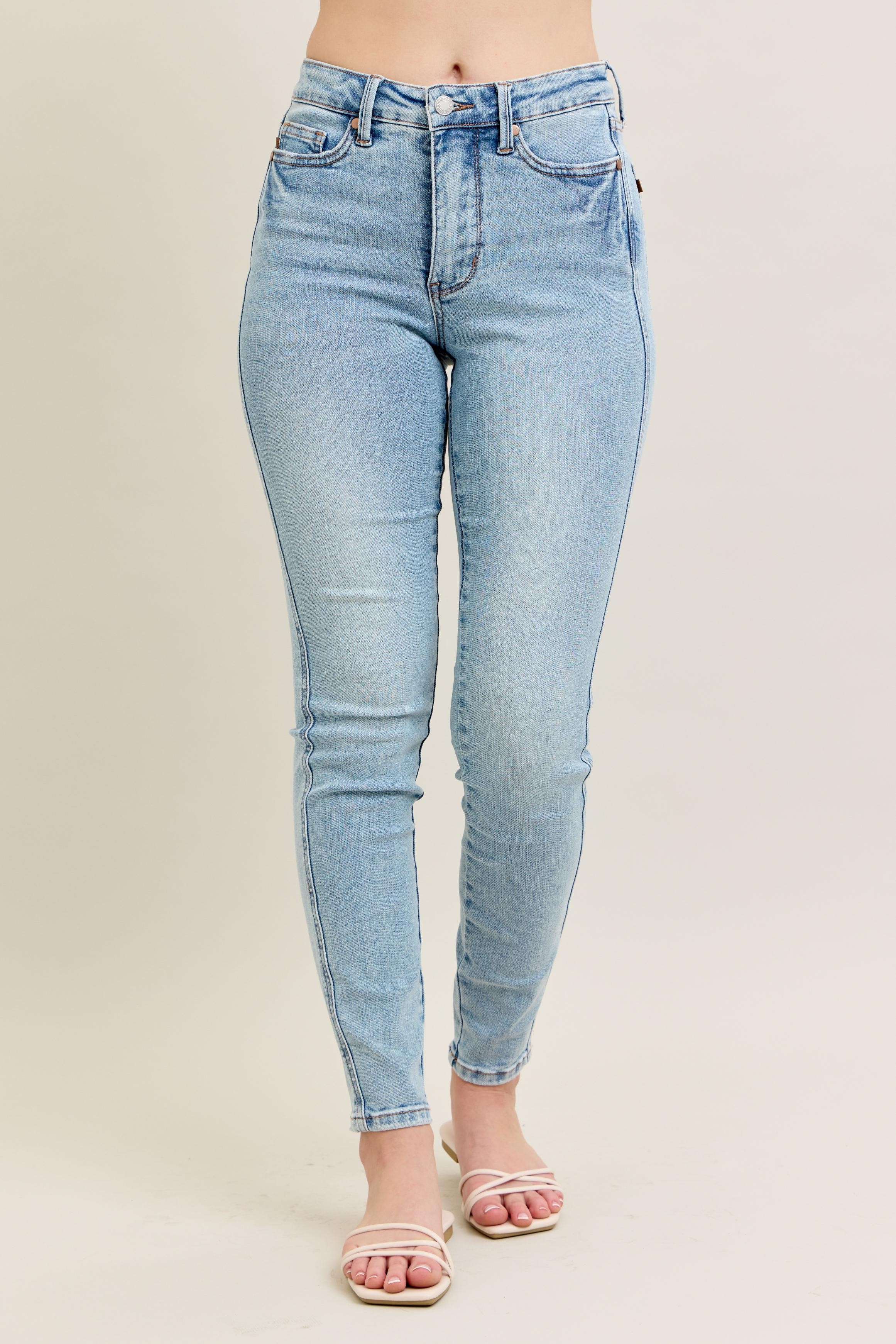 Judy Blue Full Size Mr Tummy Control Vintage Wash Skinny Jeans Plus Size