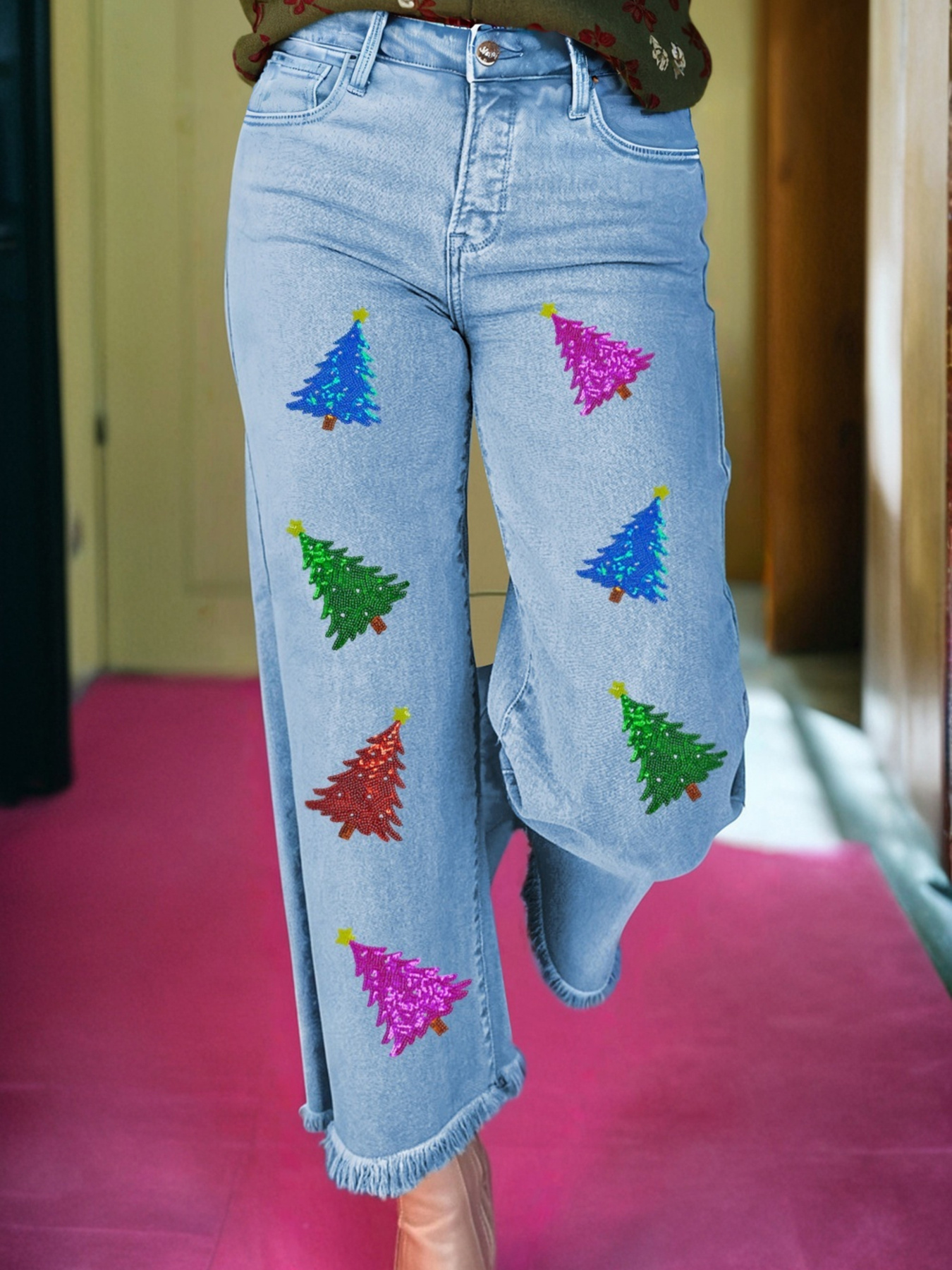 Colorful Sequin Christmas Tree Patched Raw Hem Cropped Wide Leg Jeans secondary