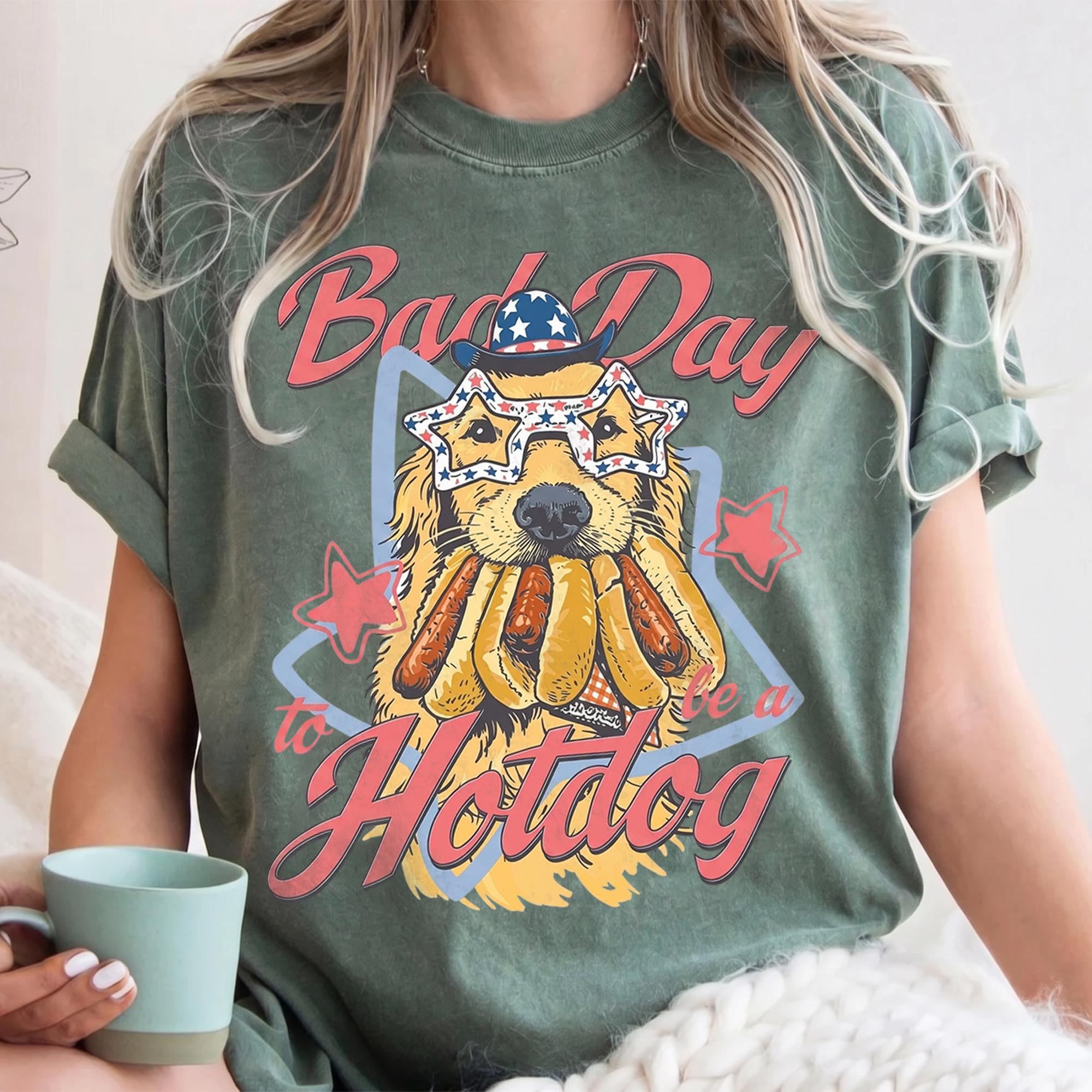 Bad Day To Be A Hotdog Tshirt Funny Independence Day Shirt Golden Retriever 4th Of July Tee Cute 4th of July Dog Lover Gifts USA Patriotic Star Glasses Puppy Graphic T-Shirt Vintage Top for Women Men 3