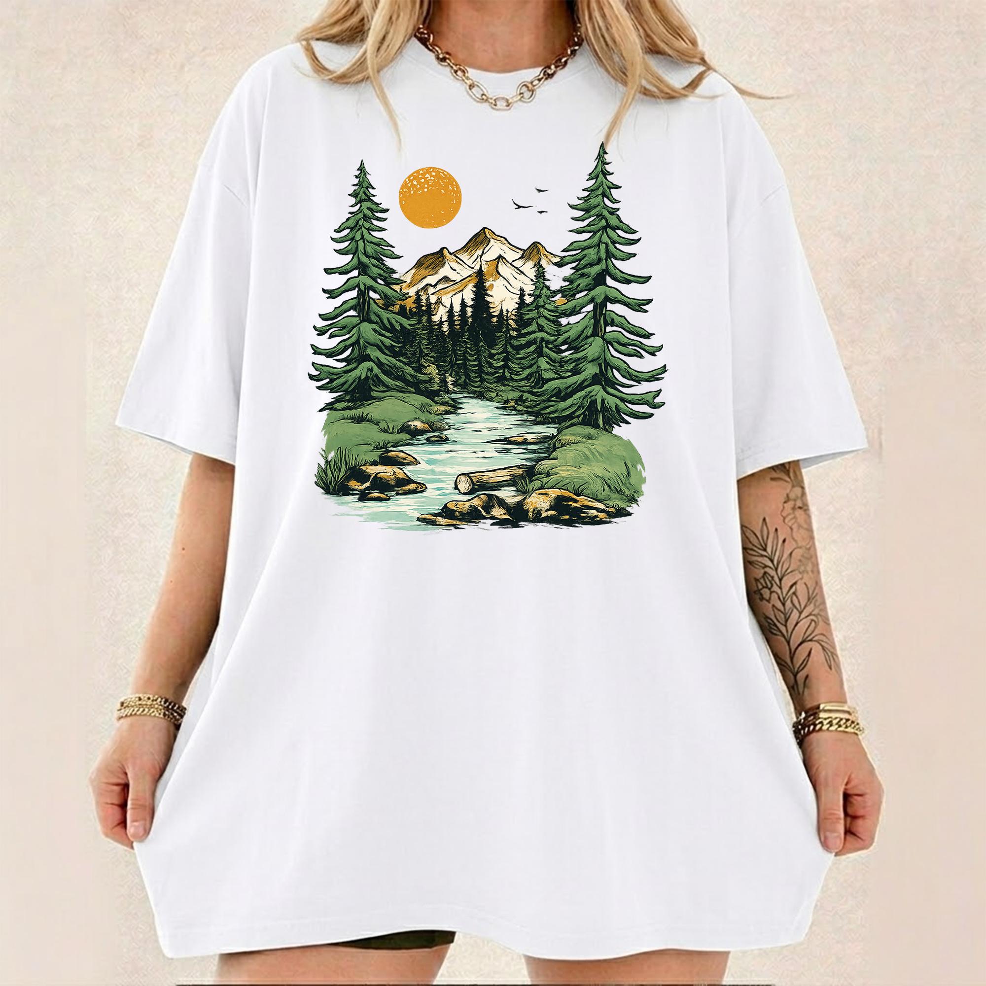 Nature Graphic T-Shirt Oversized Crew Neck Top For Women Eco-Aesthetic Retro Mountain Pine Tree Print White Cotton Blend Streetwear Casual Everyday Outfit Quiet Wellness Hiking Camping Viral TikTok Fashion Trendy Y2K Shirt. 2