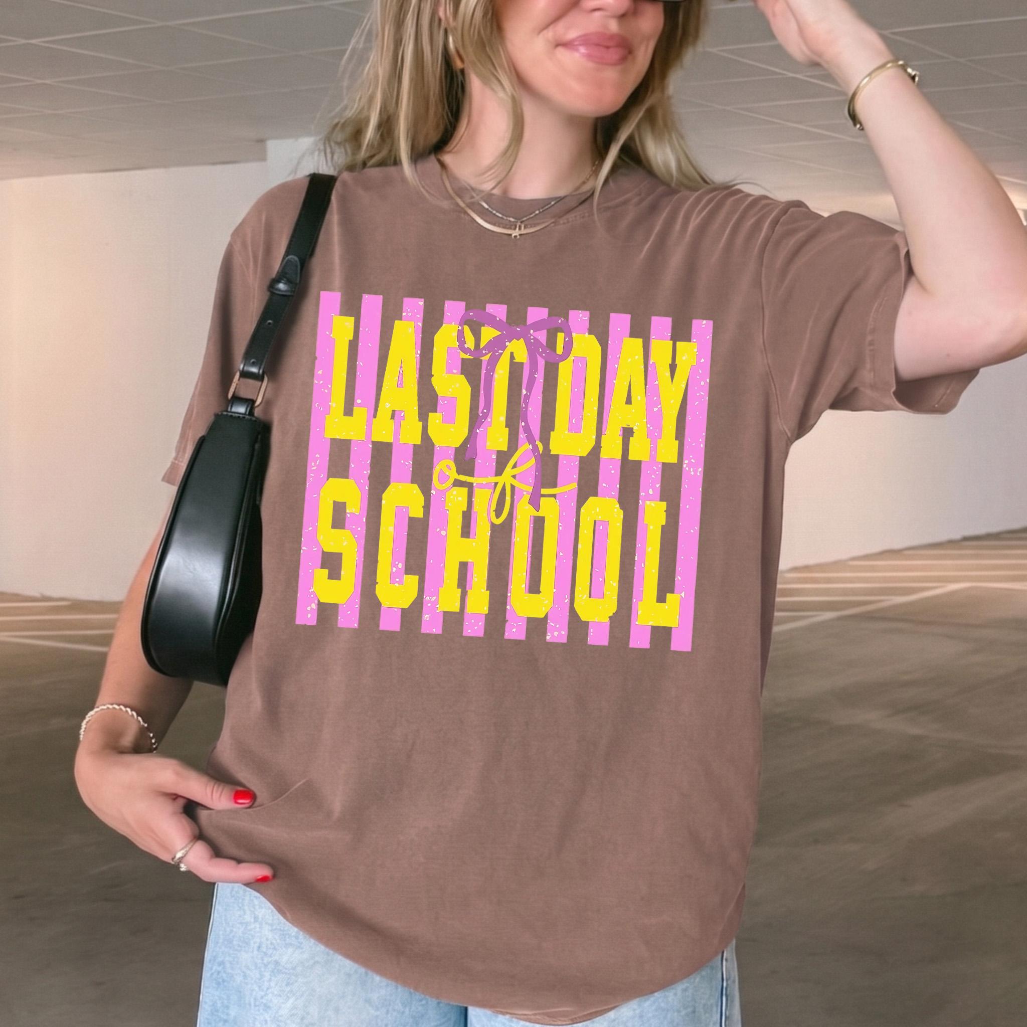 BojjiArtist Class Dismissed Last Day Of School T-Shirt – Retro Y2K Teacher Graphic Tee, Pink Bow & Stripes Coquette Aesthetic Top, Graduation Celebration School Spirit Apparel 4