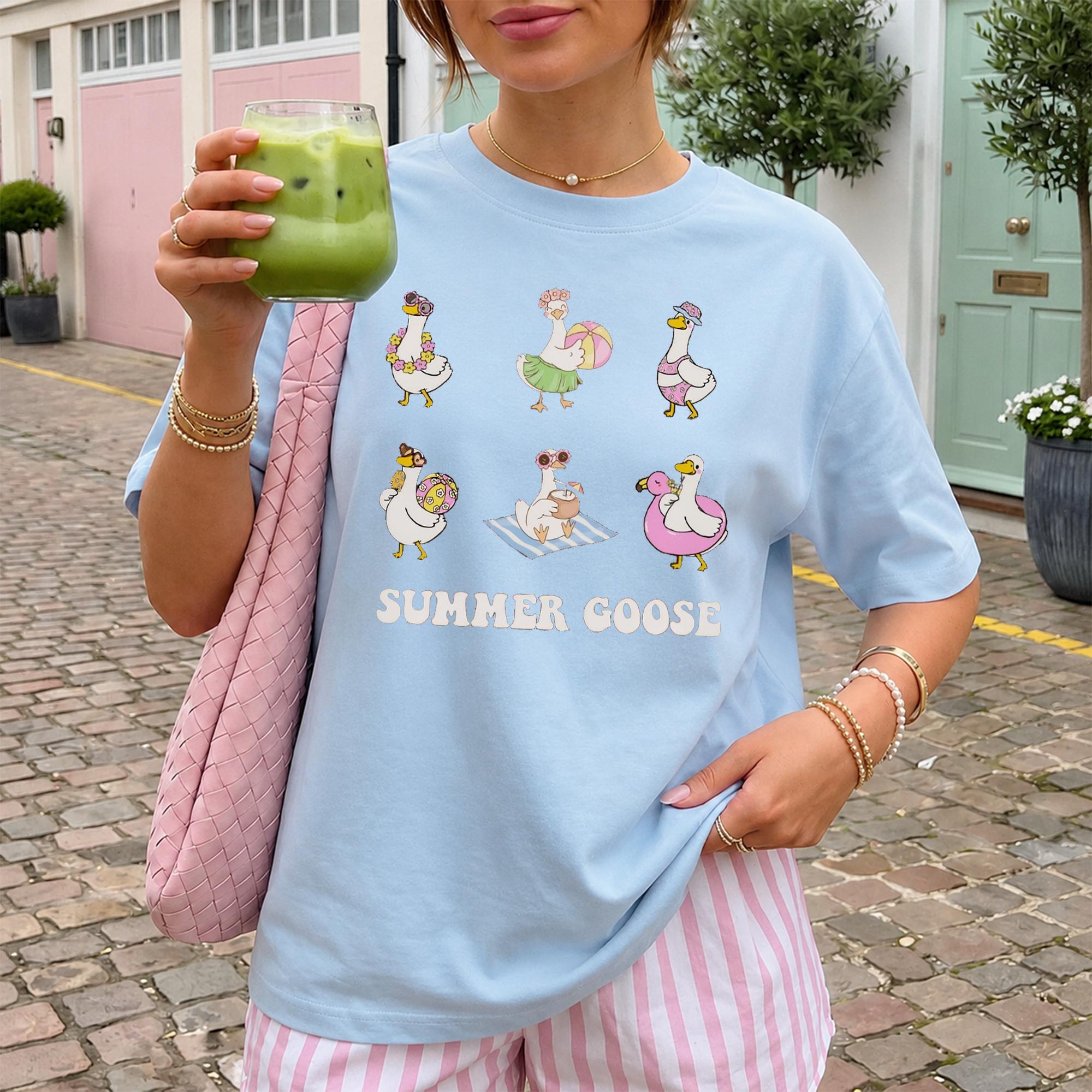 Summer Goose Shirt Funny Beach Goose Graphic Tee Cute Vacation Bird T Shirt Coastal Summer Outfit Women Beach Trip Shirt Lake Day Tee Seagull Lover Gift Pool Party Vacation Aesthetic Top 2