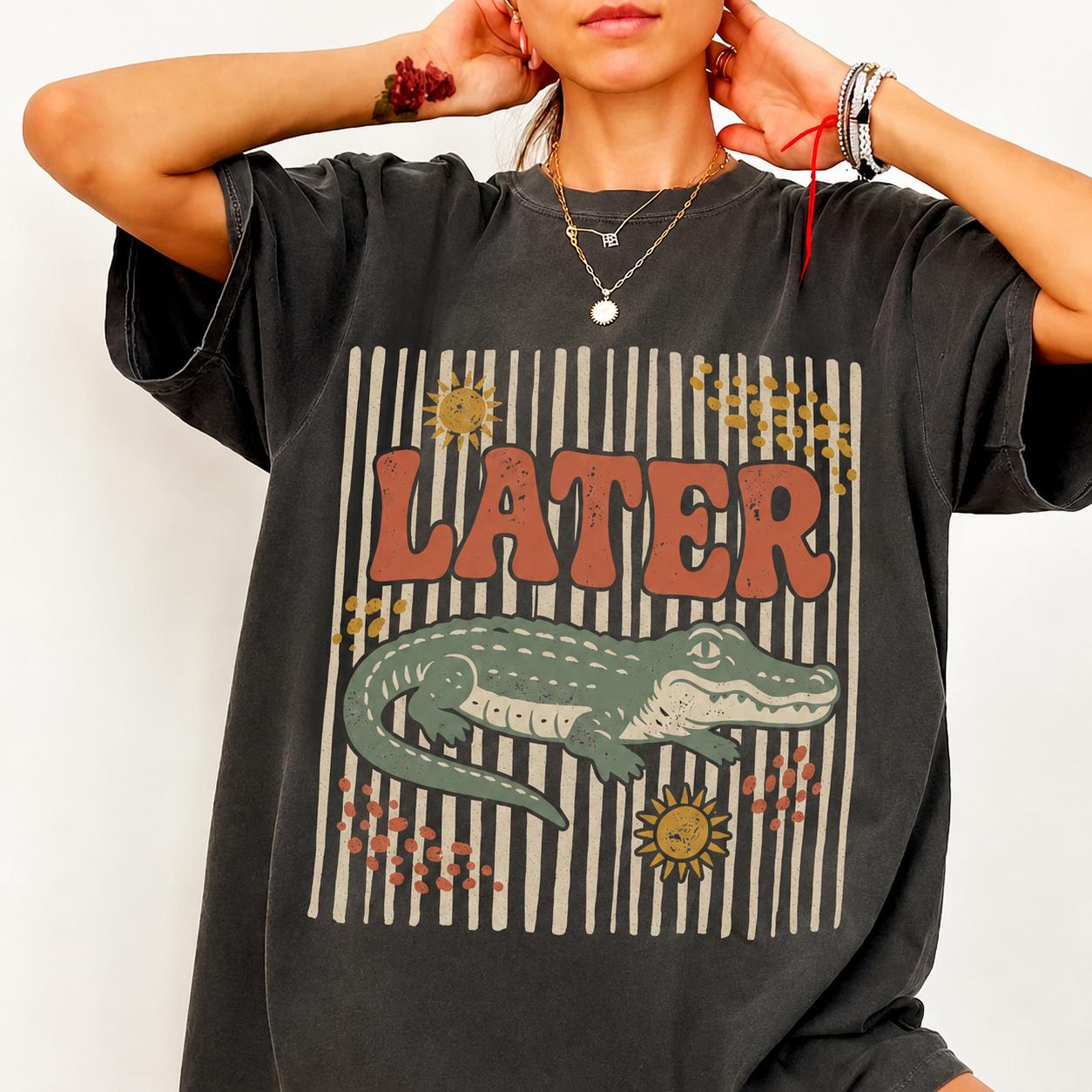 Later Gator Vintage Graphic Print Oversized T-Shirt For Women And Teens Retro Aesthetic Southern Preppy Casual Wear Cream Off White Soft Cotton Blend Crocodile Animal Print Top Fun Novelty Summer Shirt Distressed Y2K Clothing 2