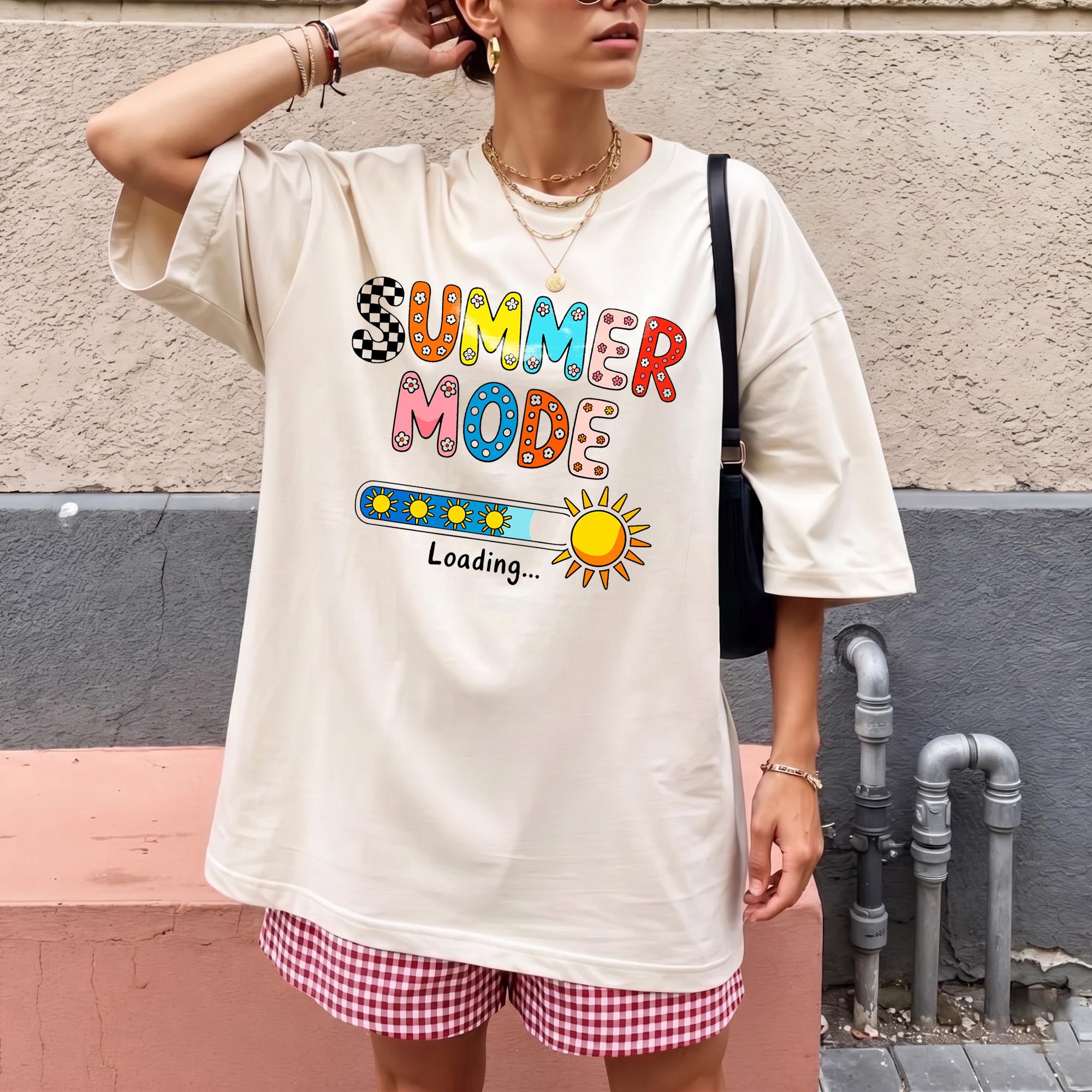Summer Mode Loading Graphic Oversized T-Shirt For Women Retro Groovy Y2K Aesthetic Streetwear Outfits Pastel Yellow Lightweight Cotton Crew Neck Top Colorful Bubble Letters Print Cute Vacation 3