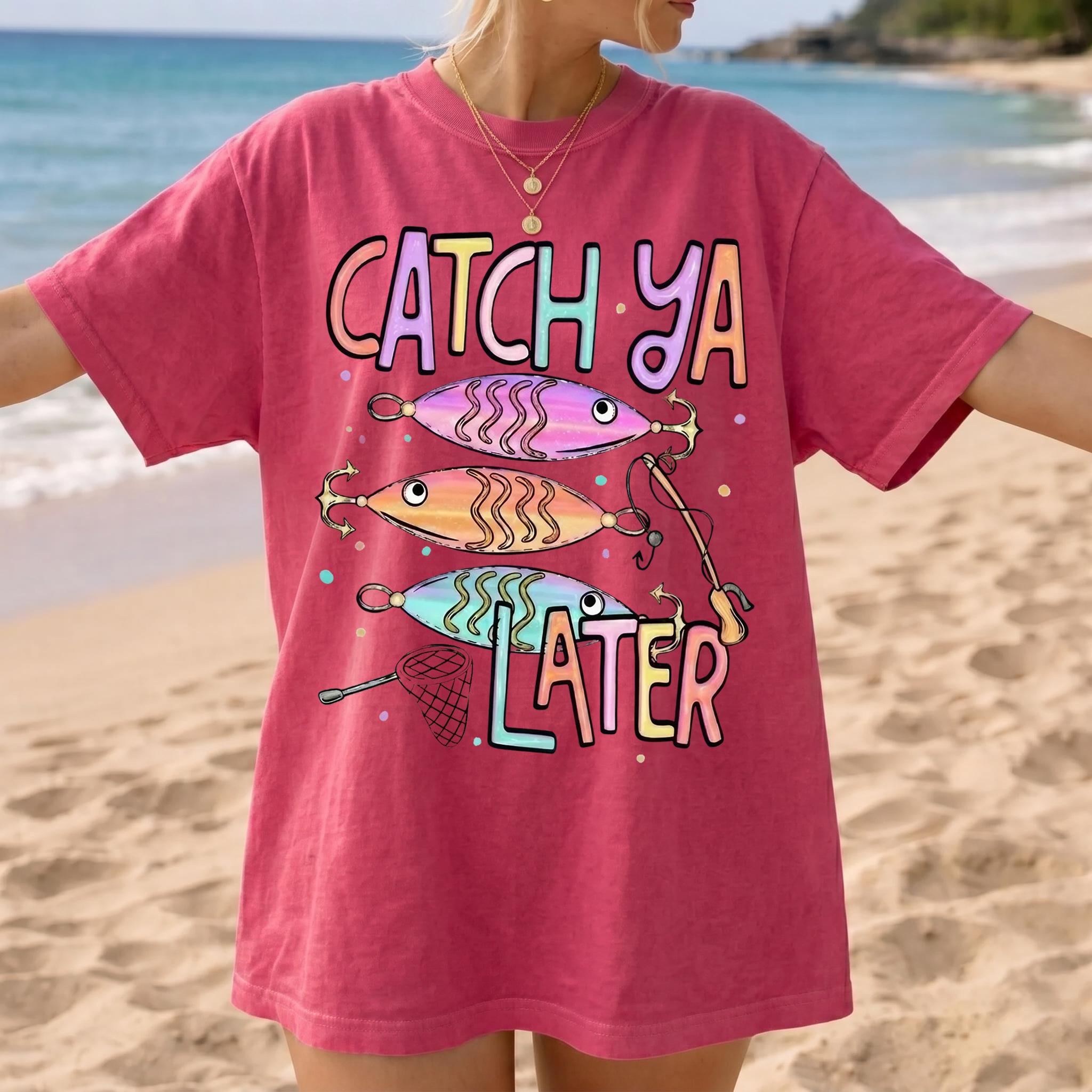 Catch Ya Later Fishing Shirt Pastel Fishing Summer Fishing Shirt Design Graphic Tee Preppy Coastal Lake Stripes Design Summer Vacation Aesthetic T-Shirt for Women Cute Outdoors Lake Life Clothing 3