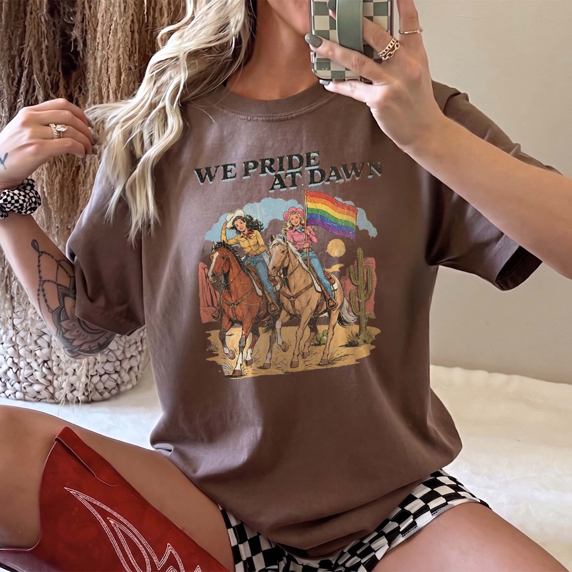 We Pride At Dawn T-Shirt Vintage Western Cowgirl Horse Riding Graphic Tee LGBTQ Rainbow Flag Pride Month Desert Cactus Cream Ivory TShirt Retro Southern Country Gay Lesbian Ally Gift Women Men Casual Aesthetic Short Sleeve Top 3