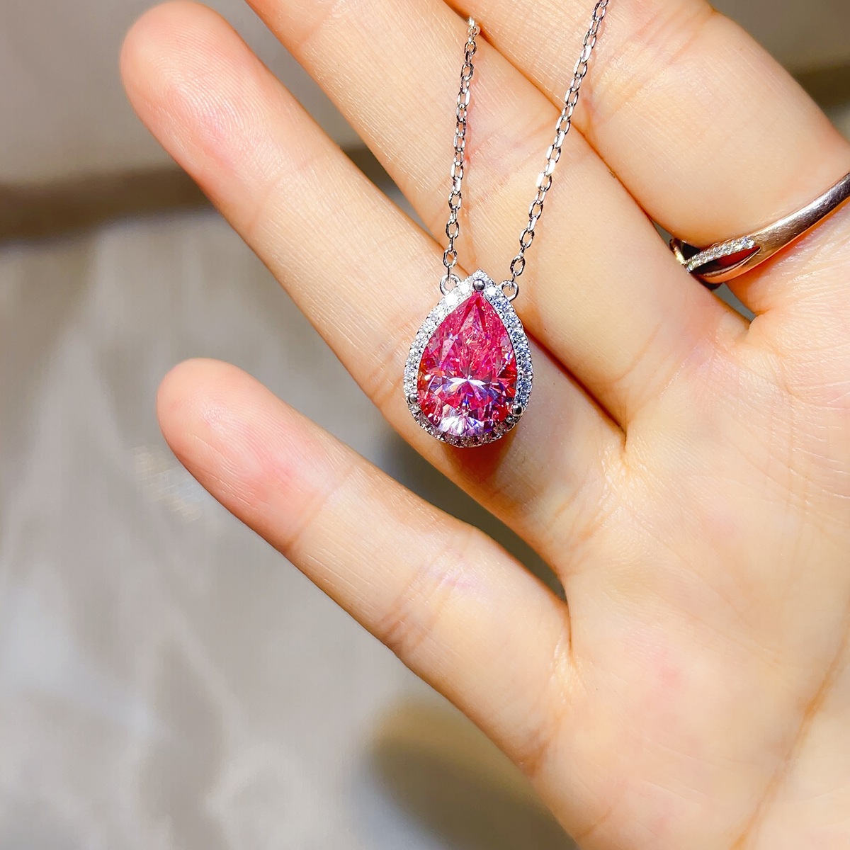 5 Carat 925 Sterling Silver Moissanite Pendant Necklace 3
