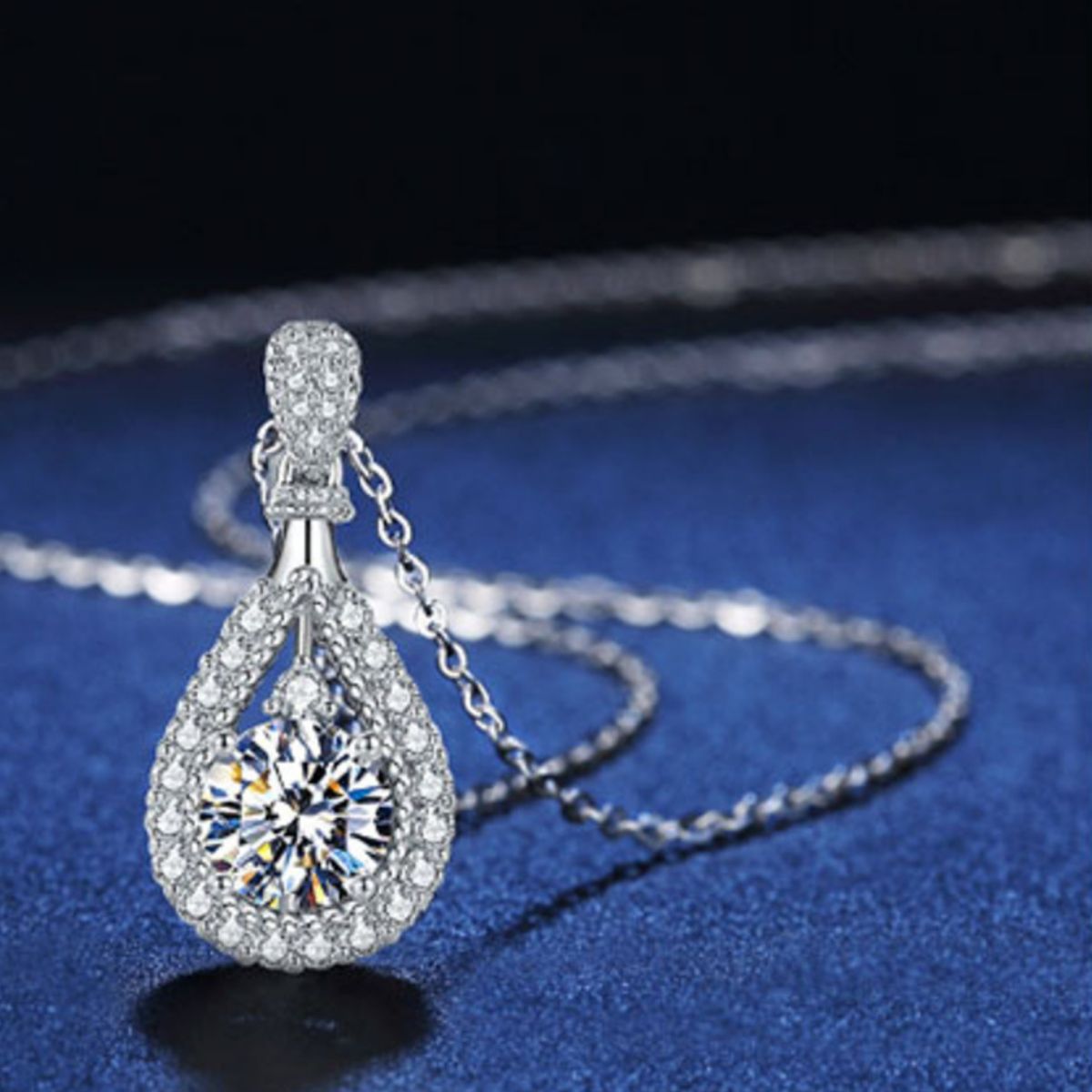 5 Carat 925 Sterling Silver Moissanite Teardrop Necklace 4