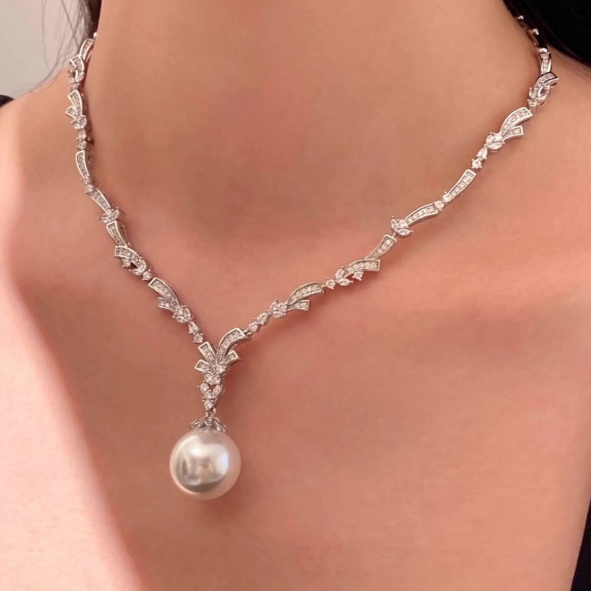 Zircon Pearl Pendant Necklace 3