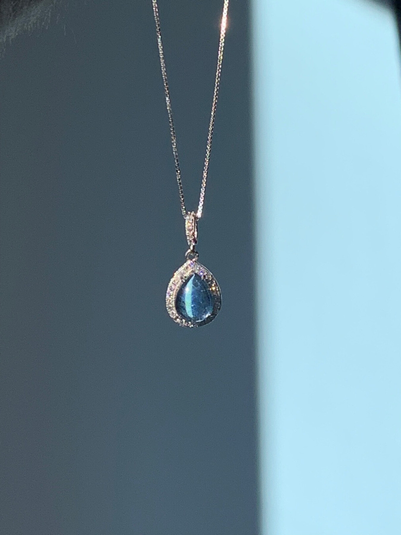 Crystal Teardrop Pendant Necklace 4