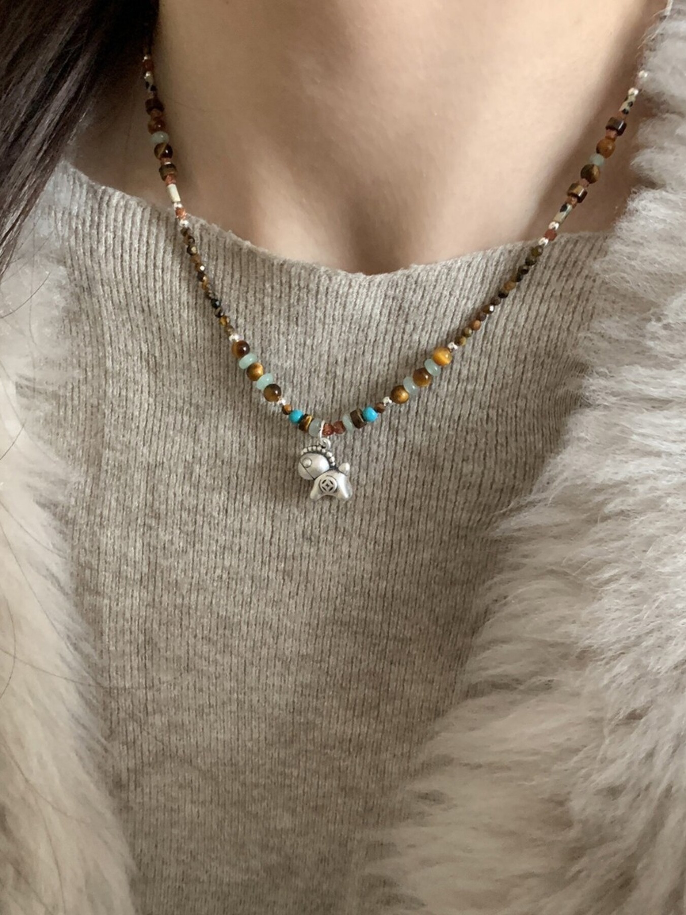 Beaded Horse Pendant Necklace 2