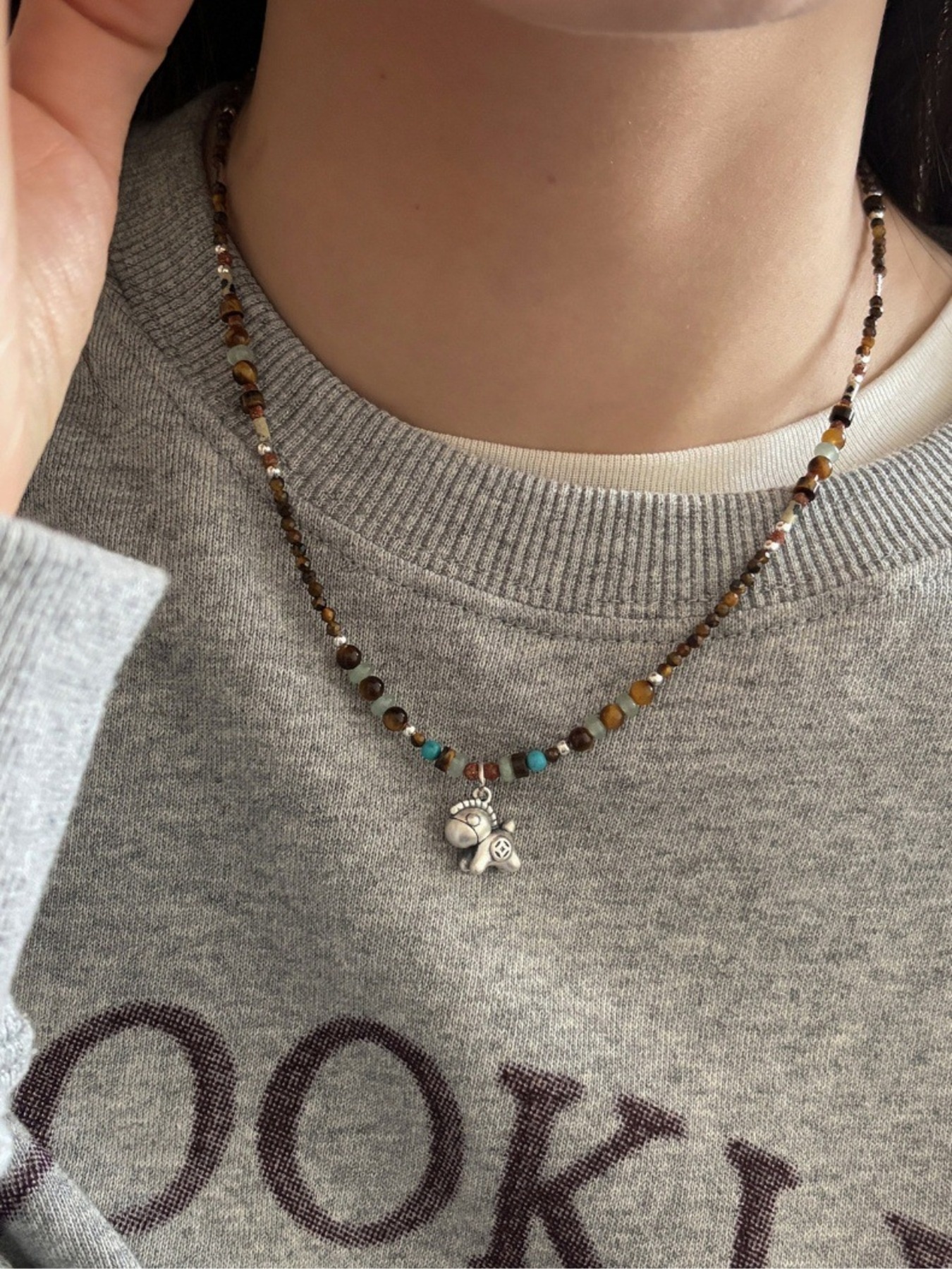 Beaded Horse Pendant Necklace 4