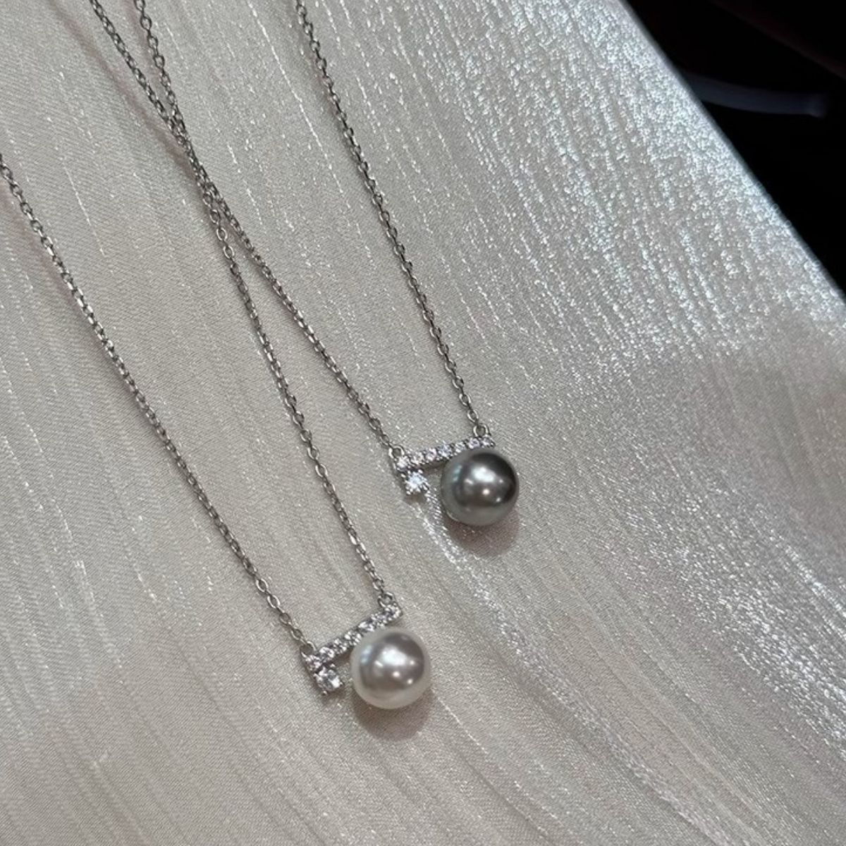 Pearl Pendant Necklace 4