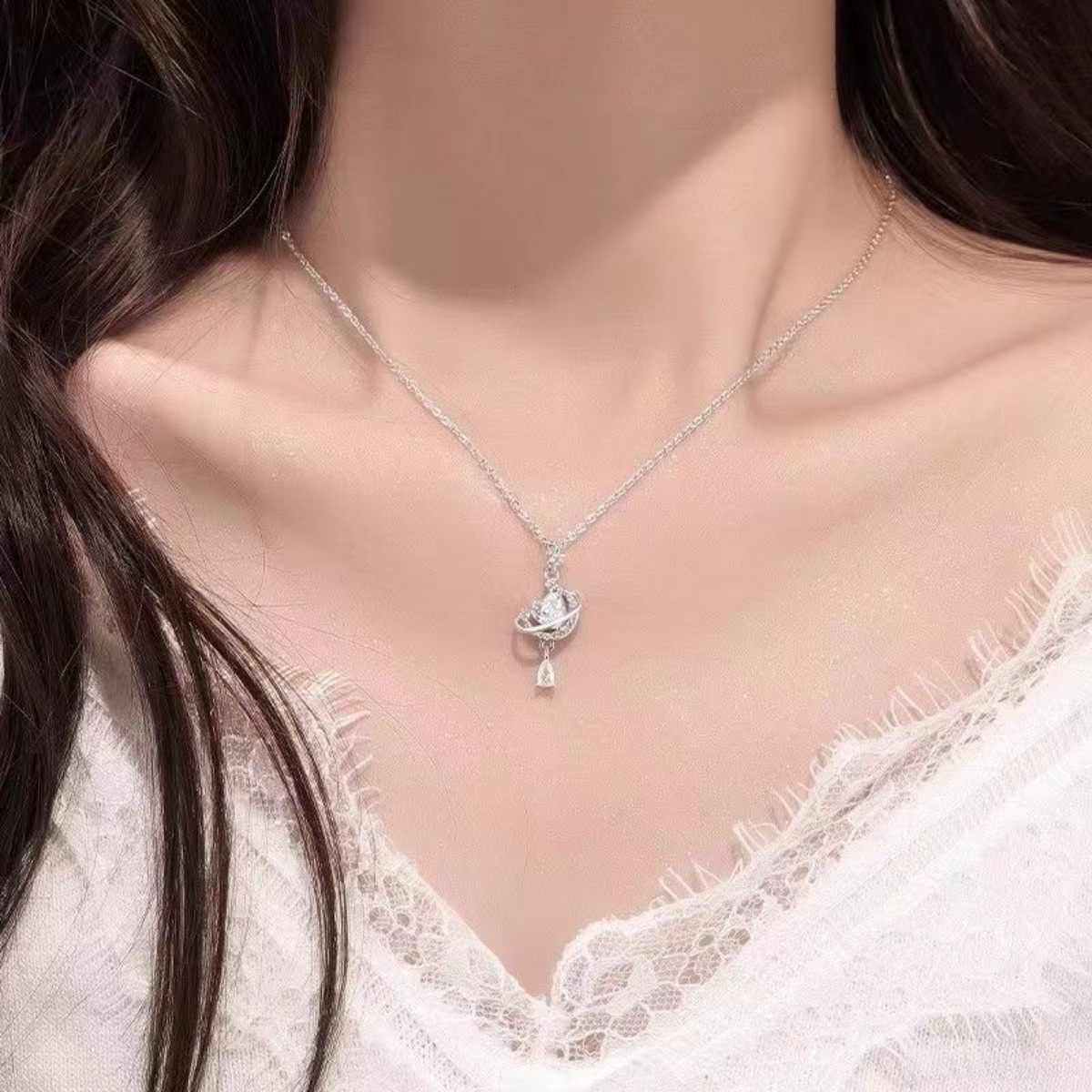 Planet Heart Pendant Necklace 2
