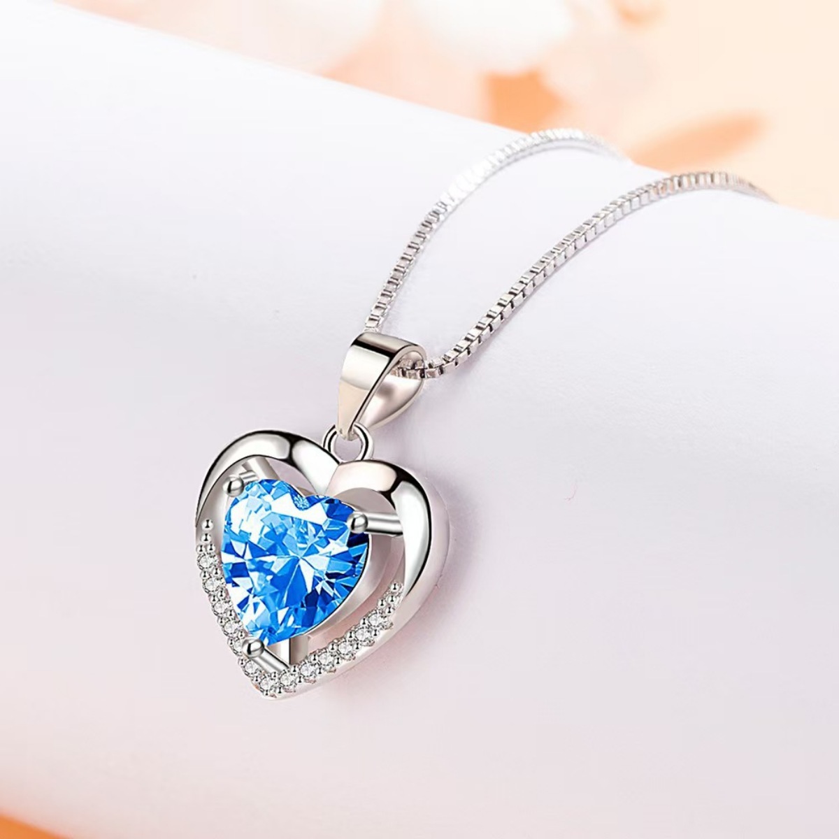 925 Sterling Silver Zircon Heart Necklace 2