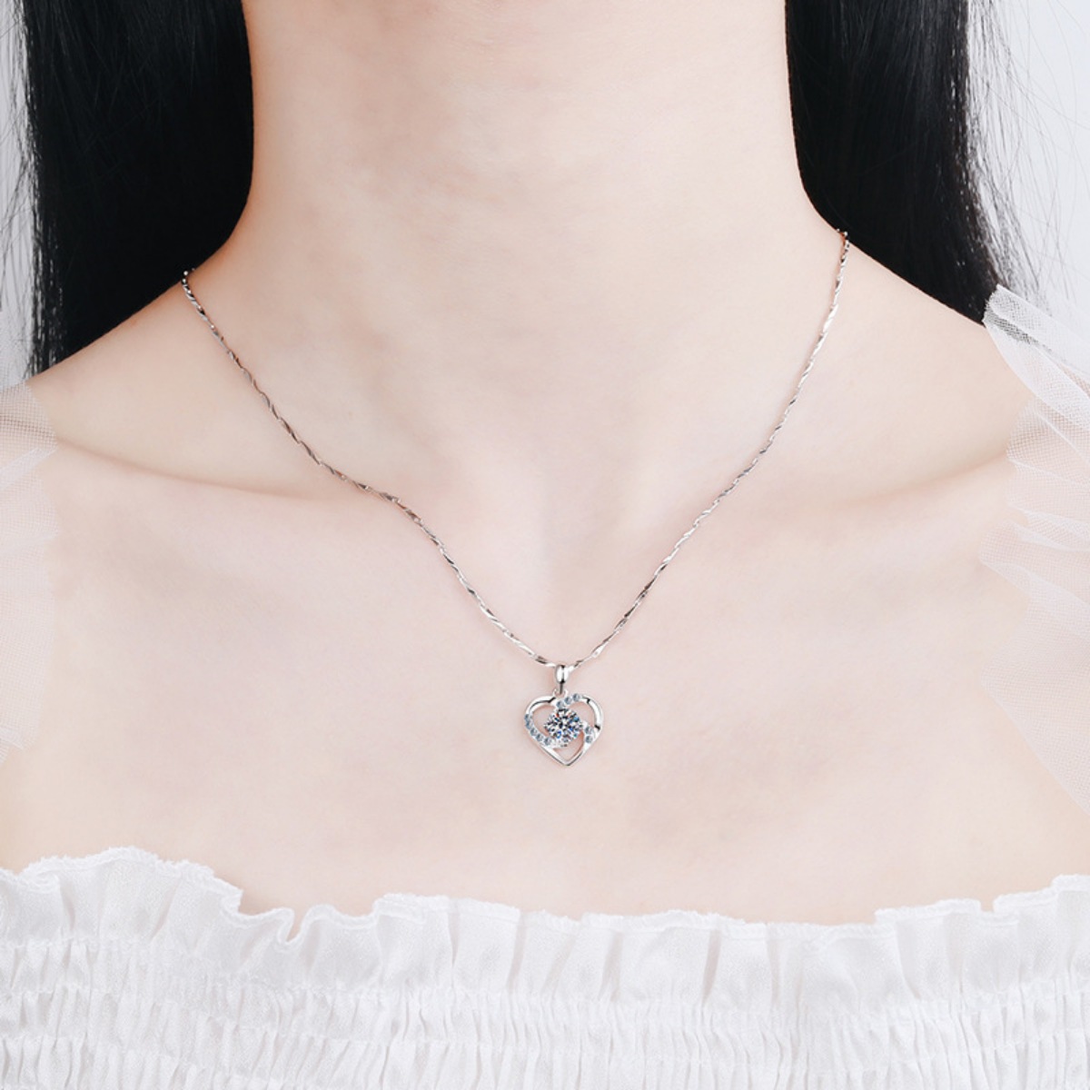 925 Sterling Silver Zircon Heart Necklace 4