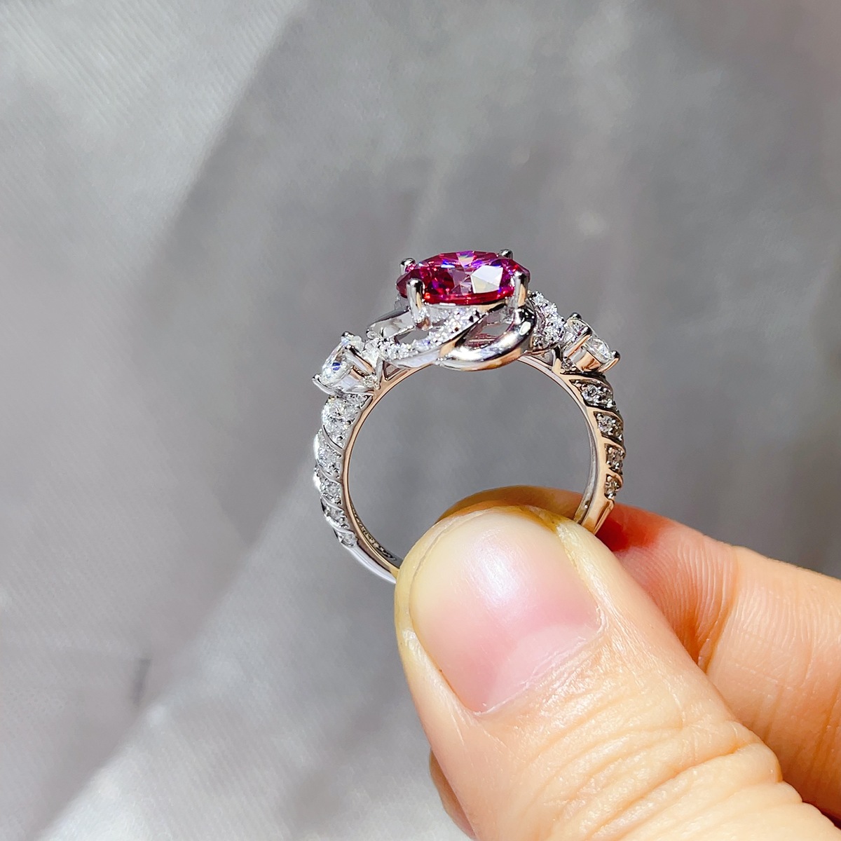 3 Carat 925 Sterling Silver Moissanite Ring 4