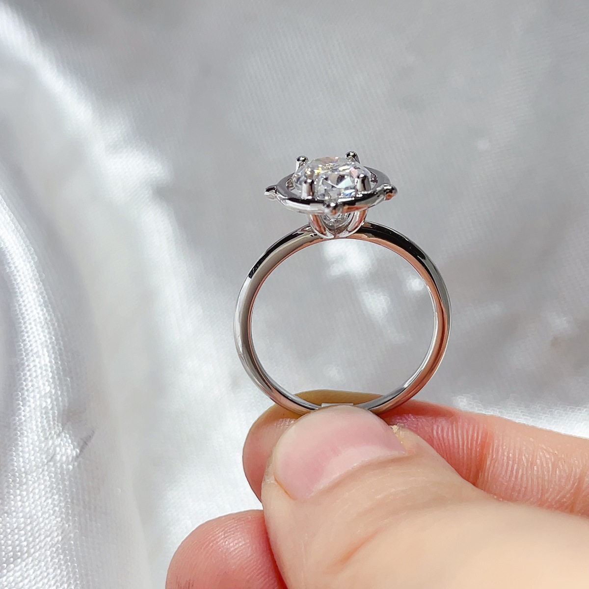 2 Carat 925 Sterling Silver Moissanite Ring 2