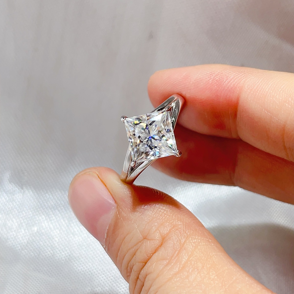 3 Carat 925 Sterling Silver Moissanite Ring 4