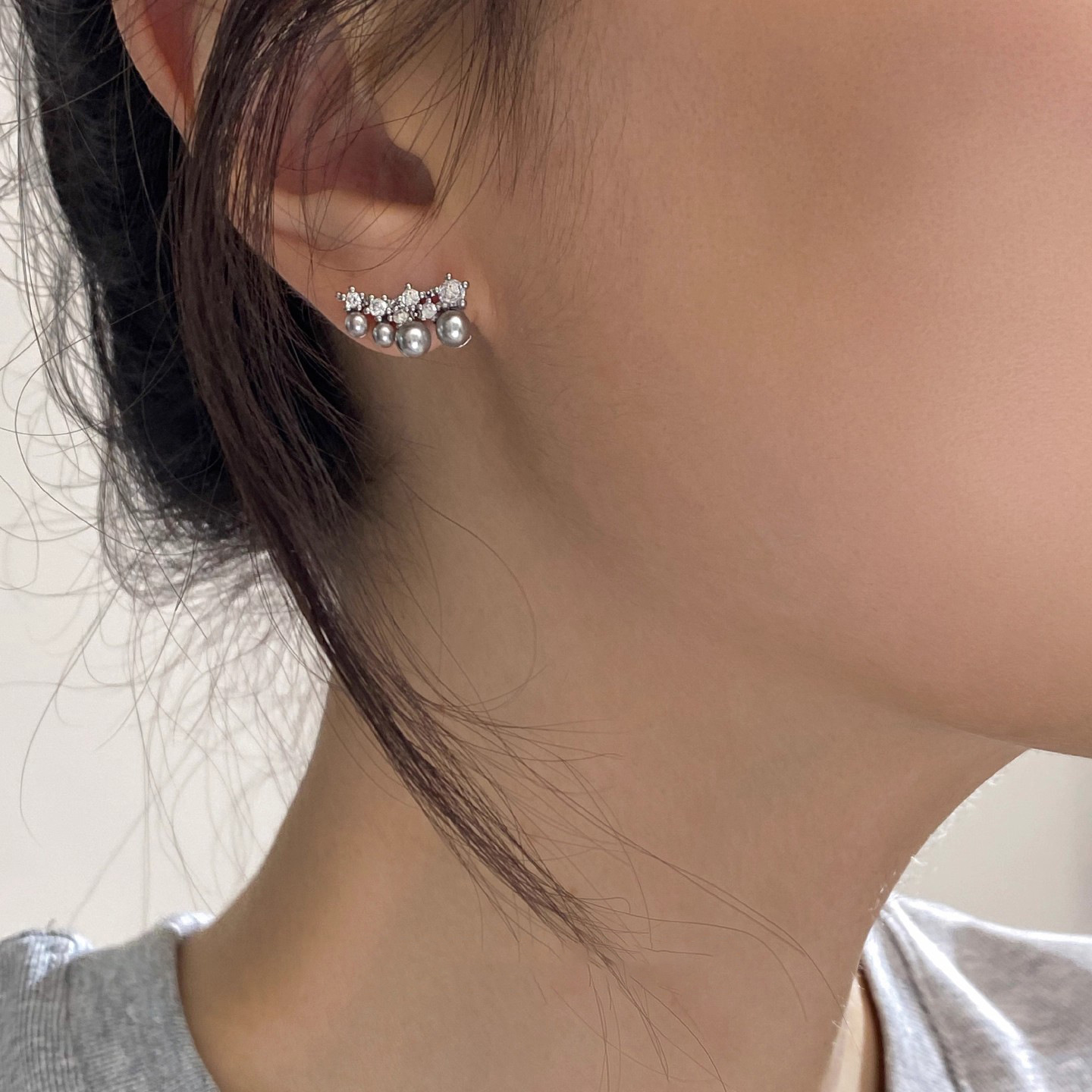 Alloy Pearl Cluster Earrings 4