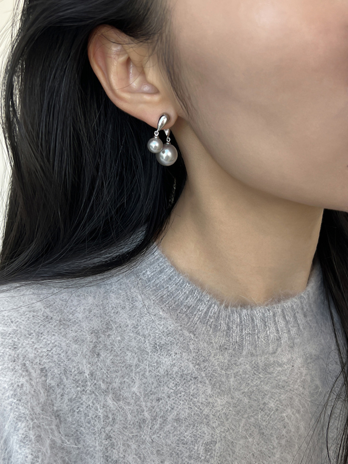 Pearl Alloy Drop Earrings 3