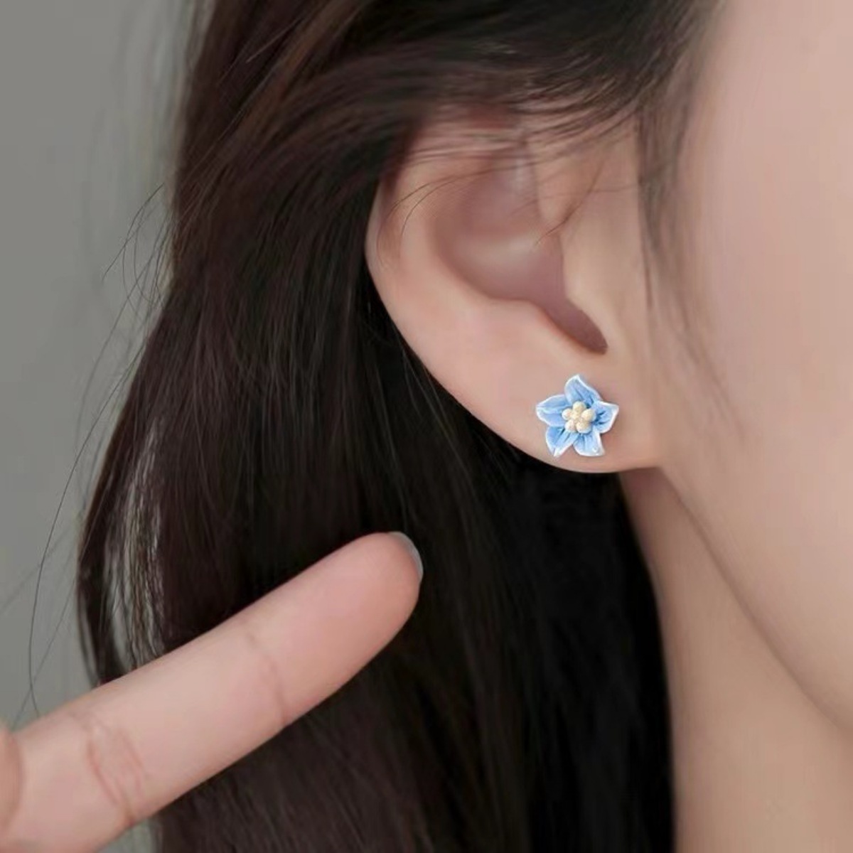 Floral Stud Earrings 2