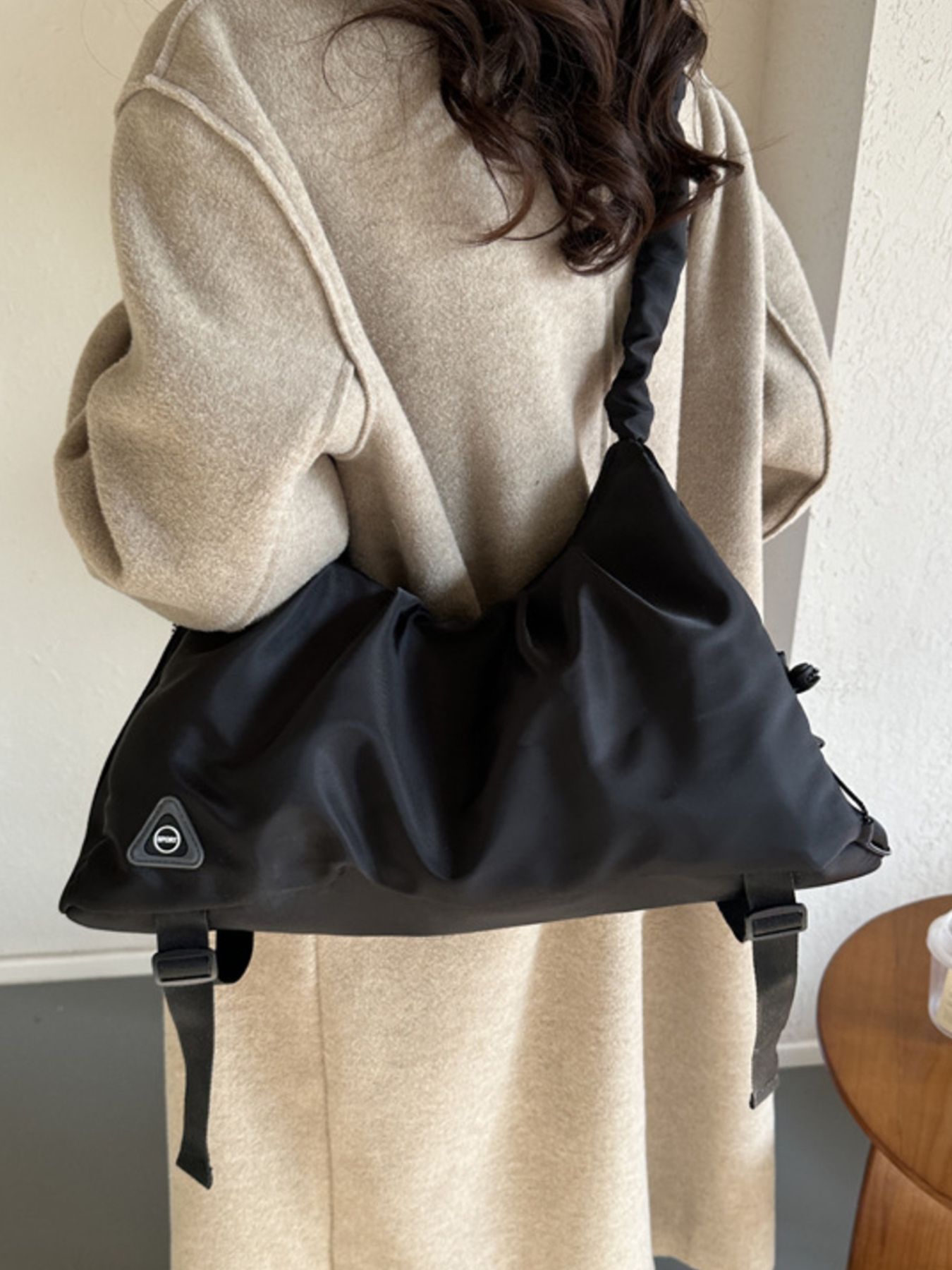 Casual Ruched Shoulder Crossbody Bag 2