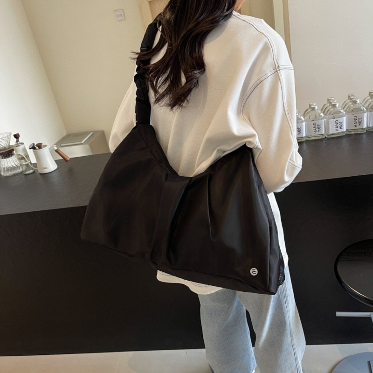 Ruched Large Tote Bag 4