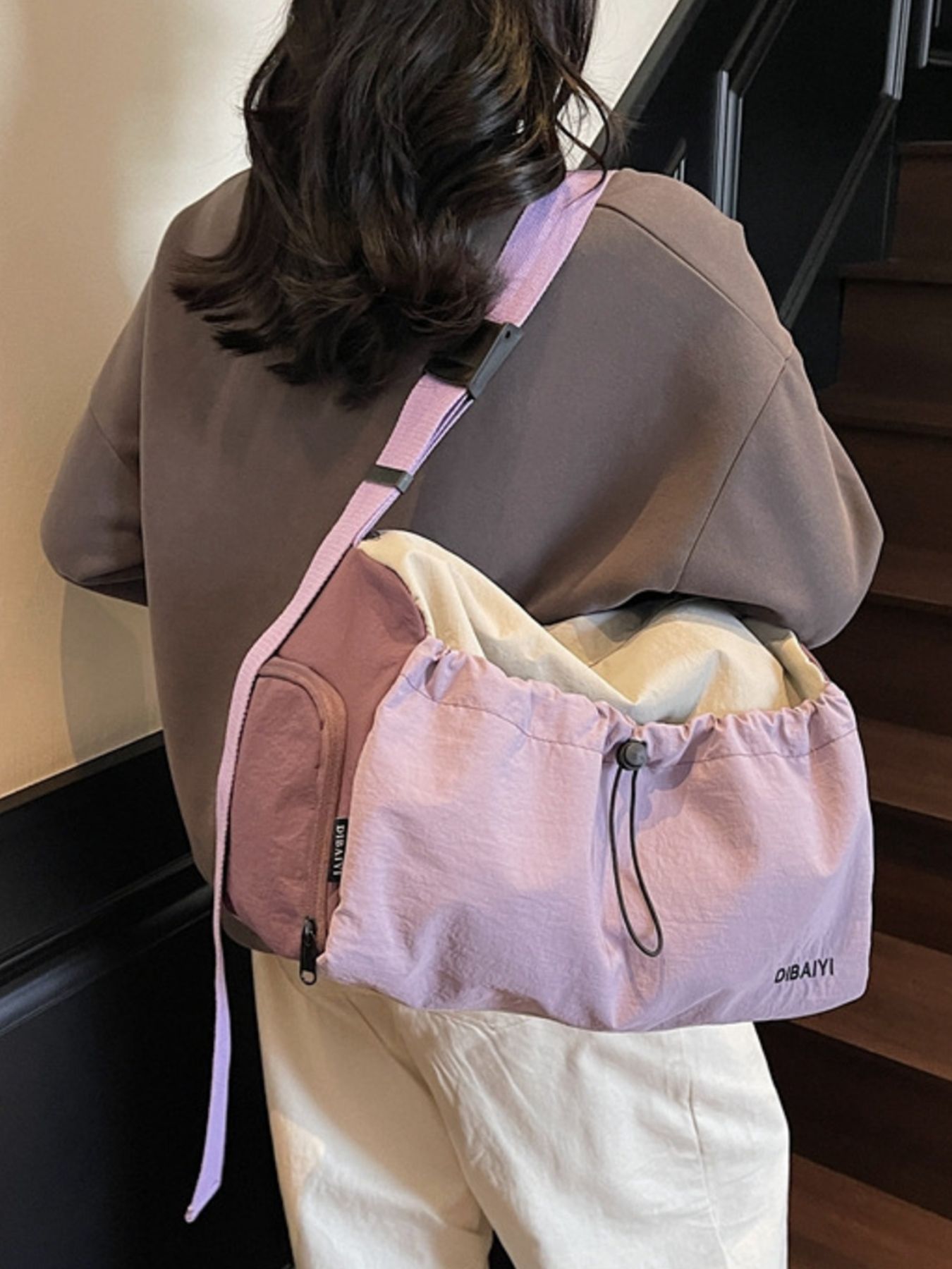 Lightweight Drawstring Closure Travel Bag 2