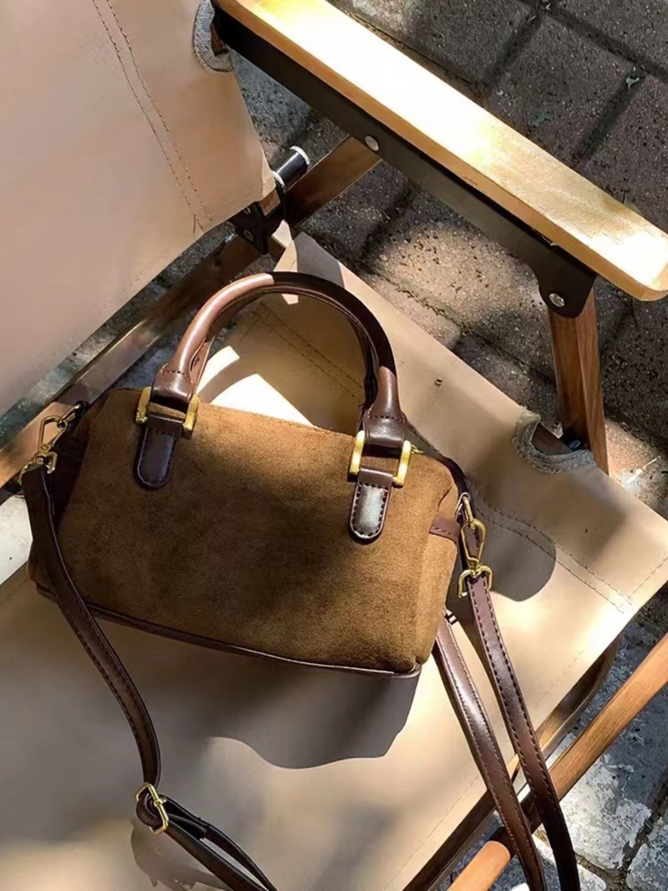 Vintage Barrel Crossbody Bag 2