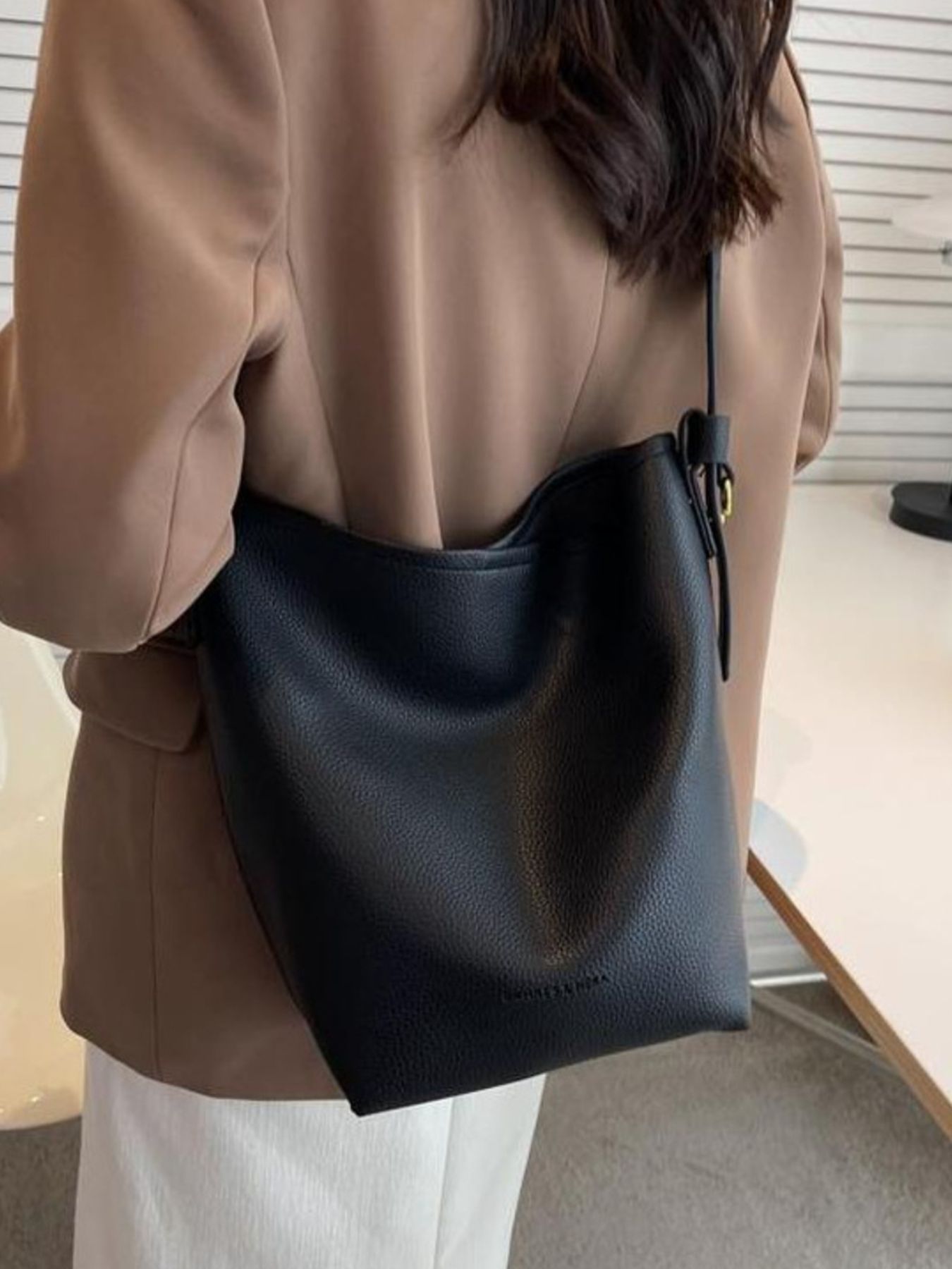 Minimalist PU Leather Shoulder Bag 3