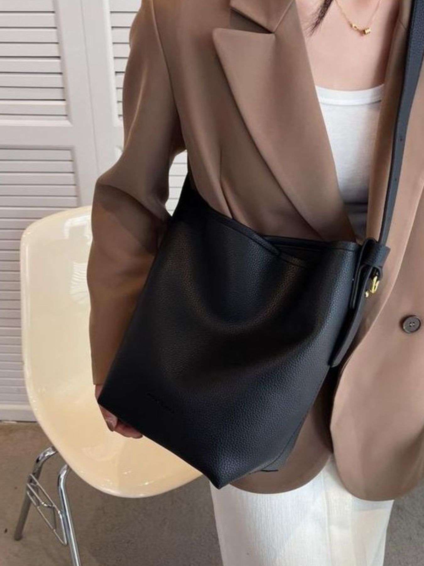 Minimalist PU Leather Shoulder Bag 2