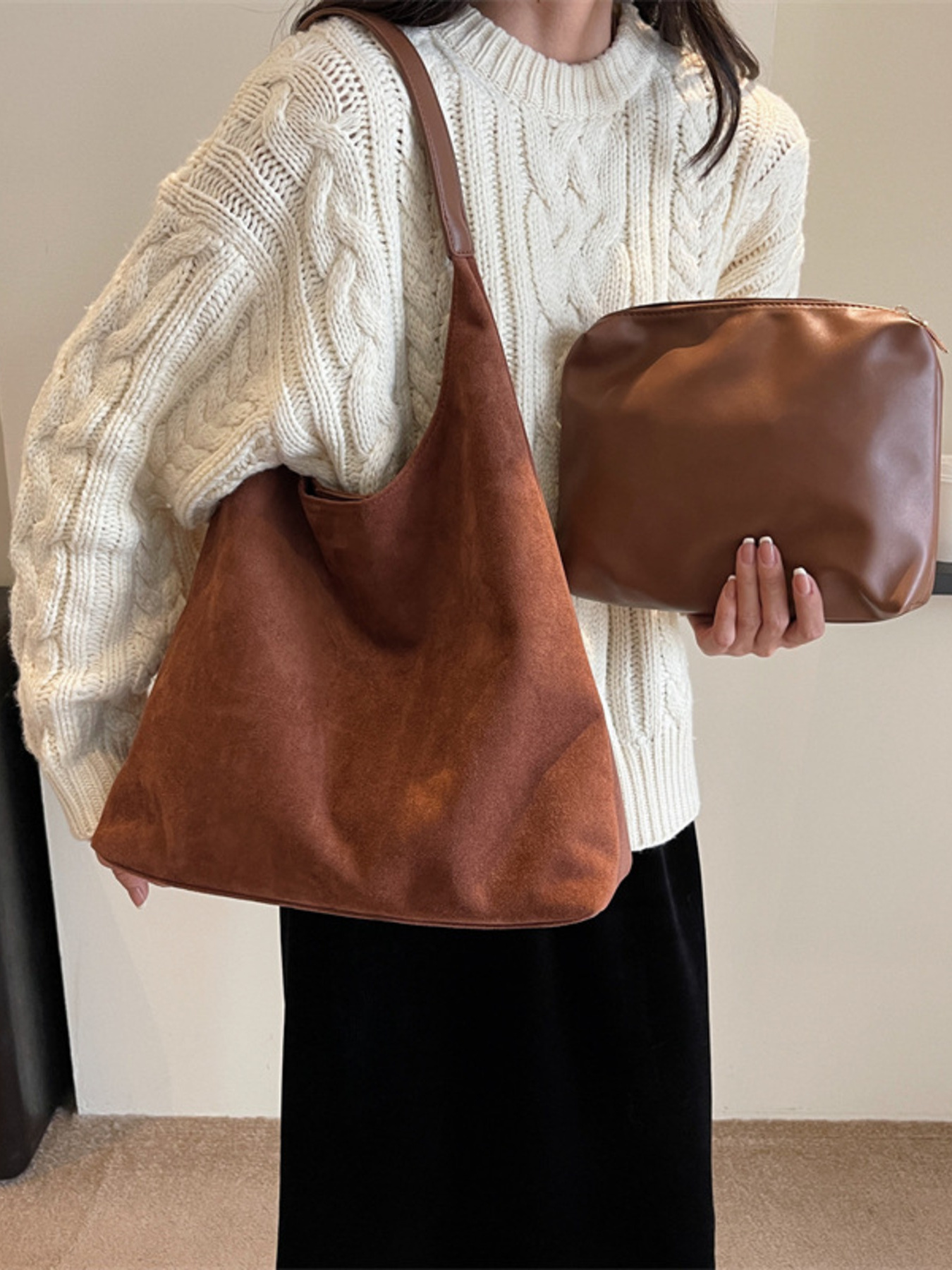 Solid Color Casual Suede Handbag 3