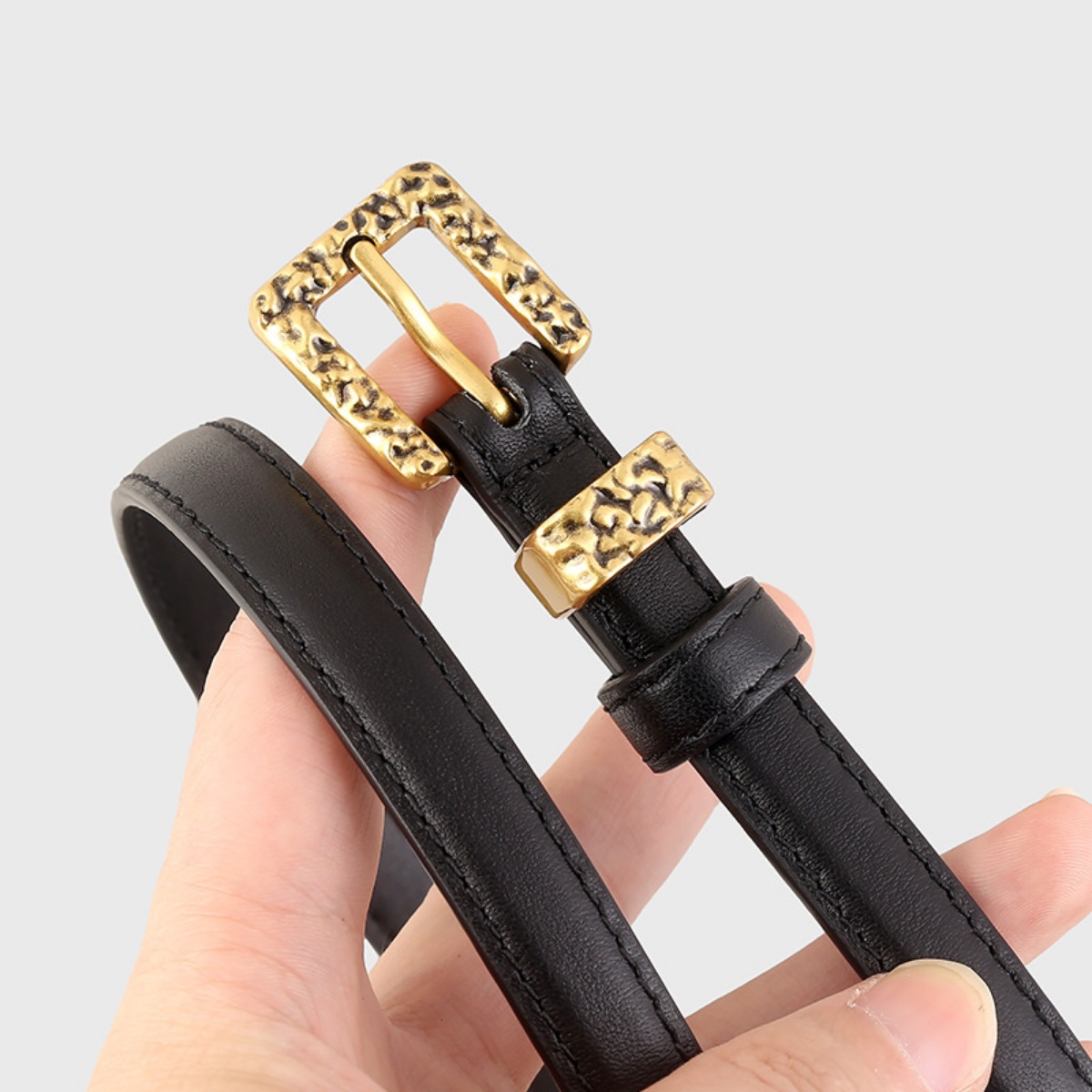 Skinny Leather Belt with Buckle 3