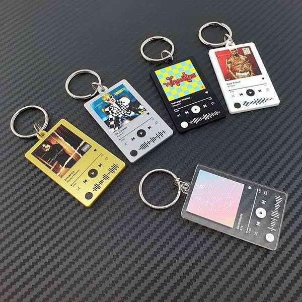 Band merch ideas: Custom Keychains