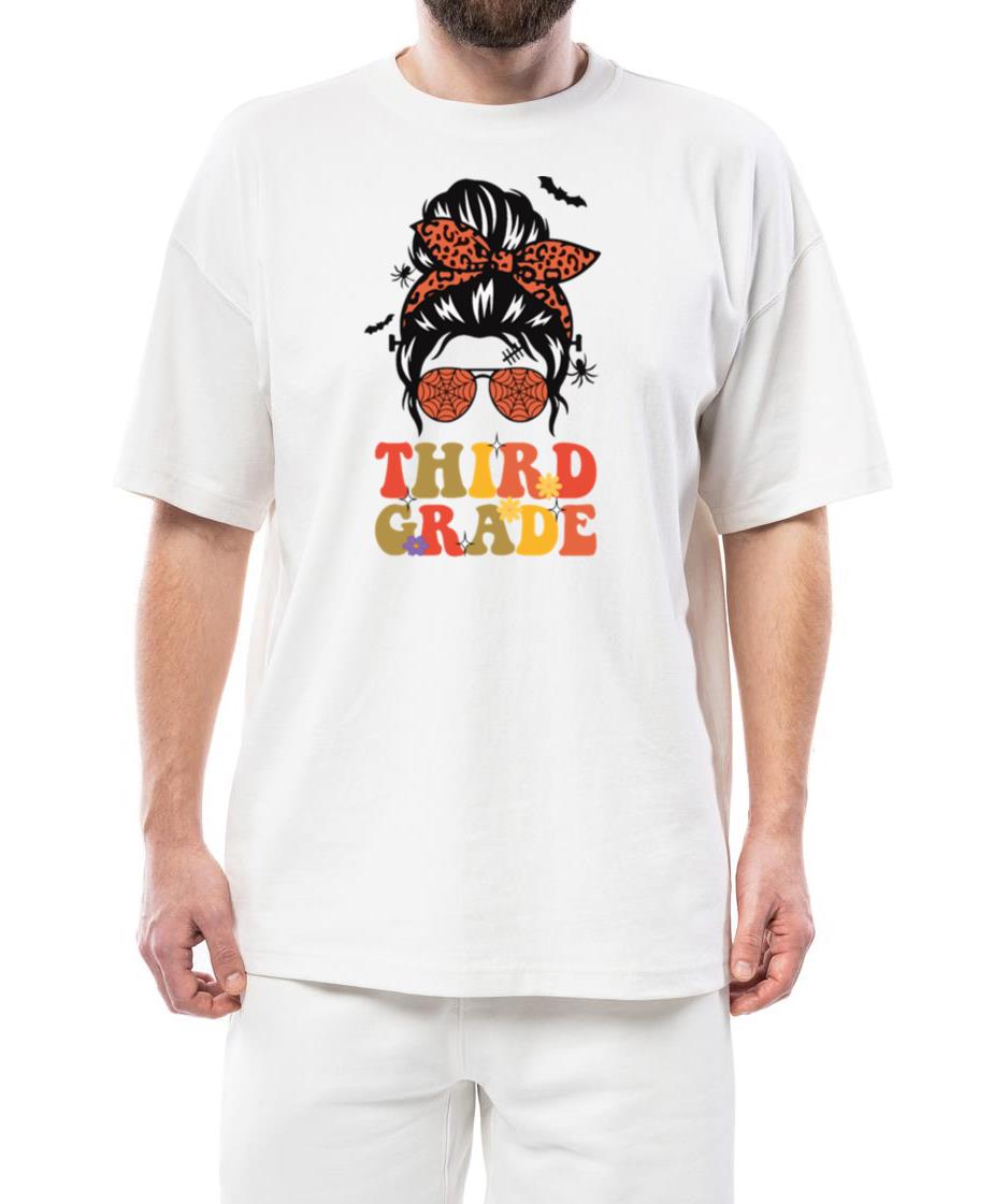 Back To School Groovy 3rd Grade Halloween Vibes - Unisex Standard T-Shirt
