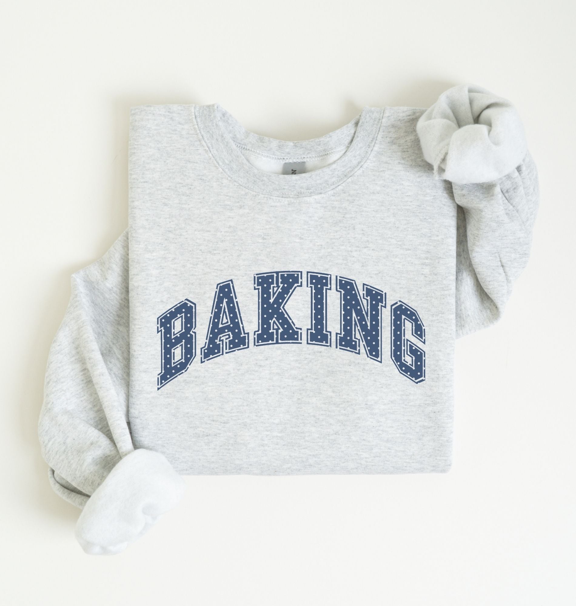 Baking Sweatshirt | Vintage Baker Gift 2