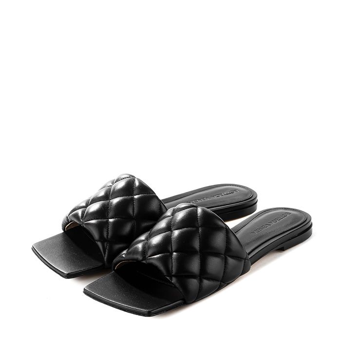 Bottega Veneta Women's Slippers (627710 VBRR0 1000)