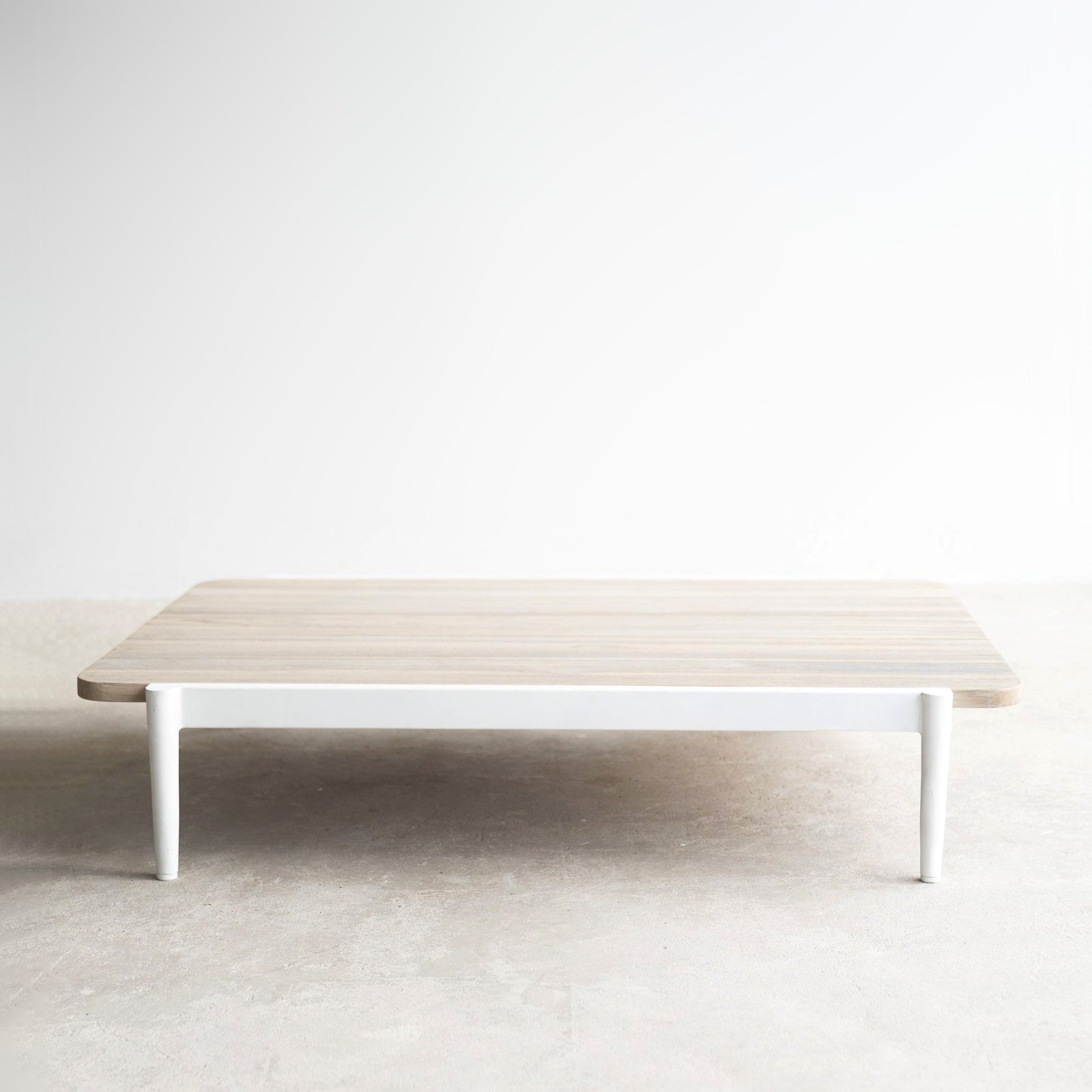 Cabana Outdoor Coffee Table | Stonewhite 1