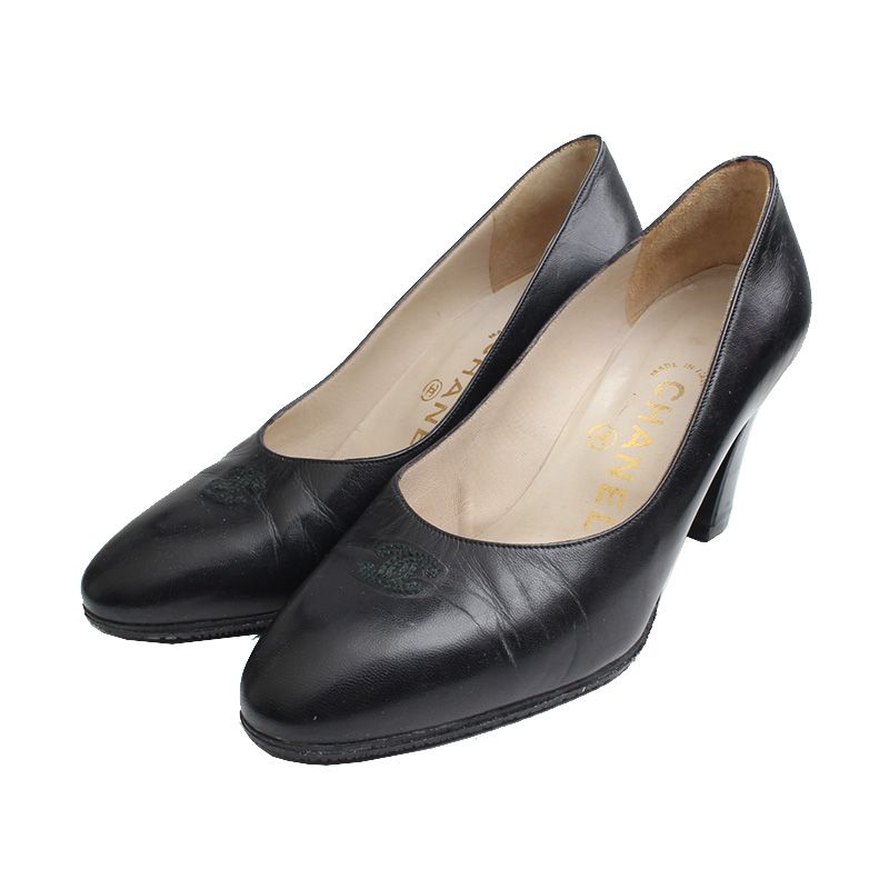 CHANEL Black Leather Pumps 35C SKU
