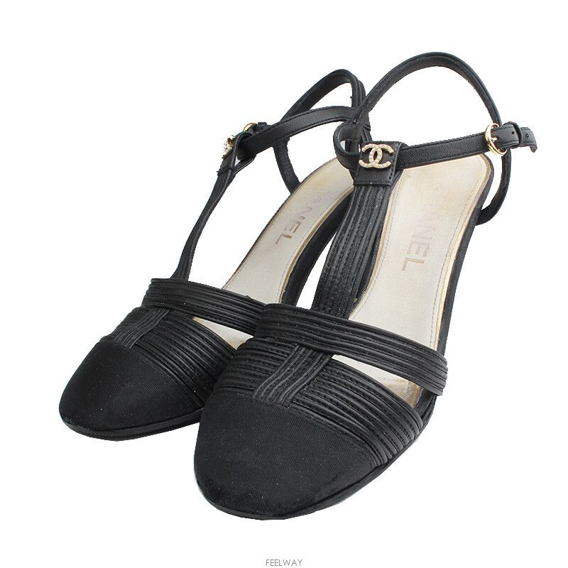 CHANEL Black Leather T-Strap Sandals size 36.5 C SKU