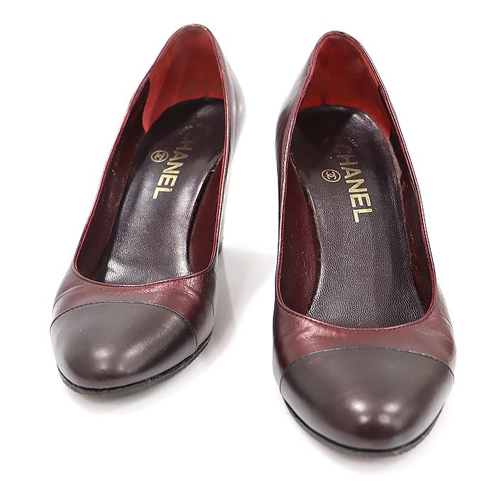 CHANEL Brown Cap Toe Camellia Detail Pumps Women Shoes 36.5C G26781