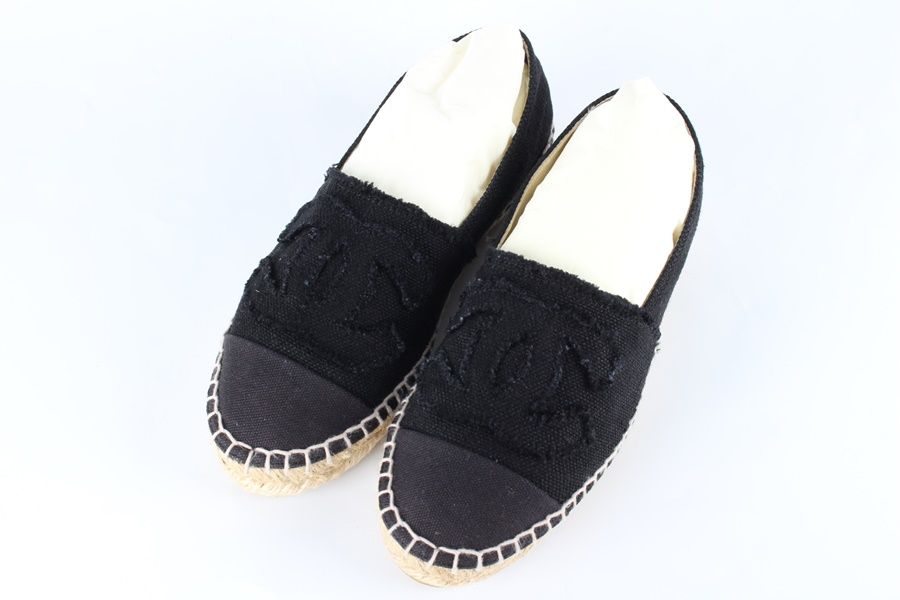 CHANEL CC Logo Canvas Espadrilles Size 37(240)