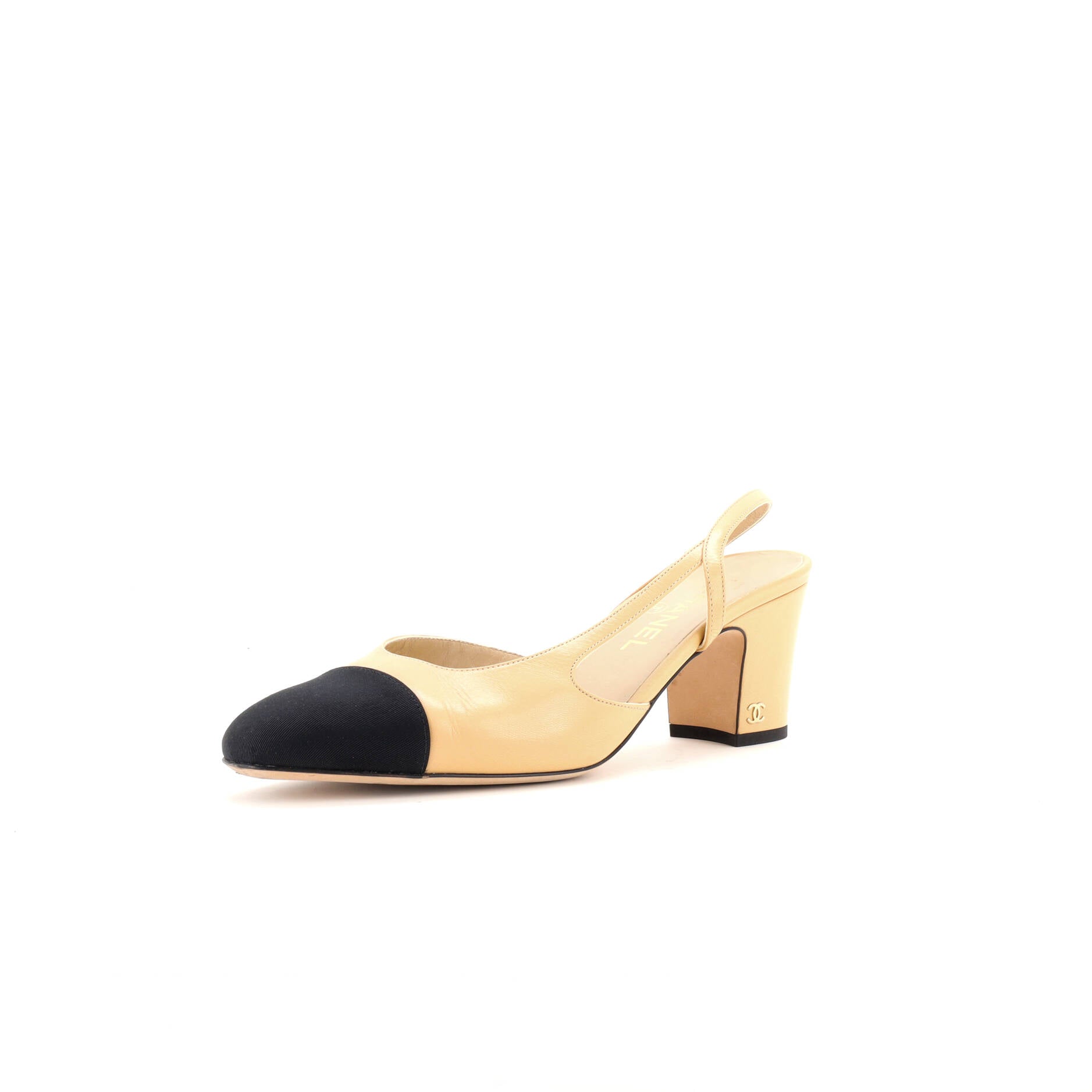 CHANEL Womens Cap Toe Slingback Pumps Leather