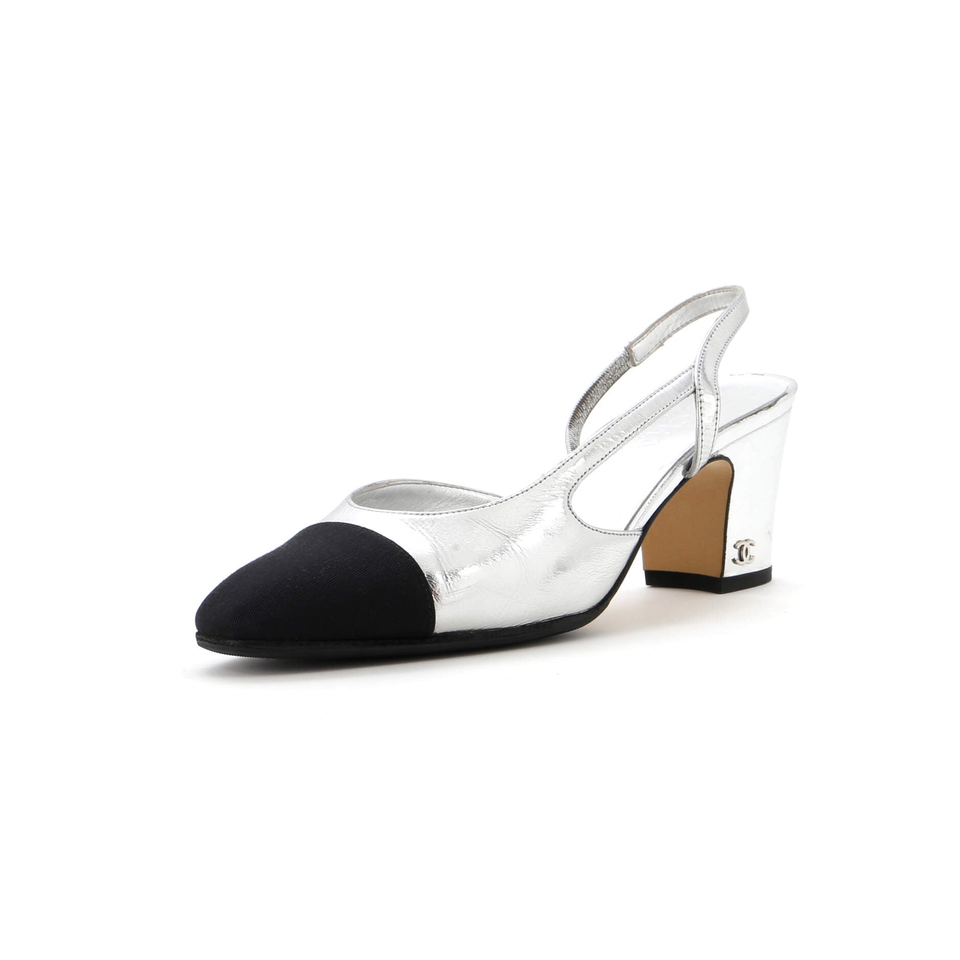 CHANEL Womens Cap Toe Slingback Pumps Leather