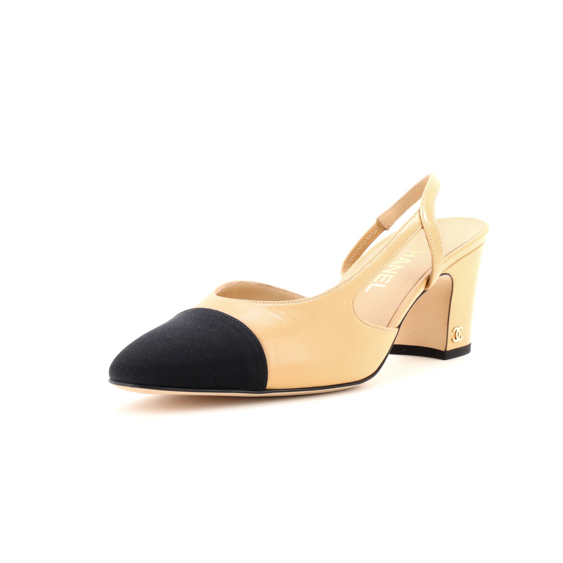 CHANEL Womens Cap Toe Slingback Pumps Leather