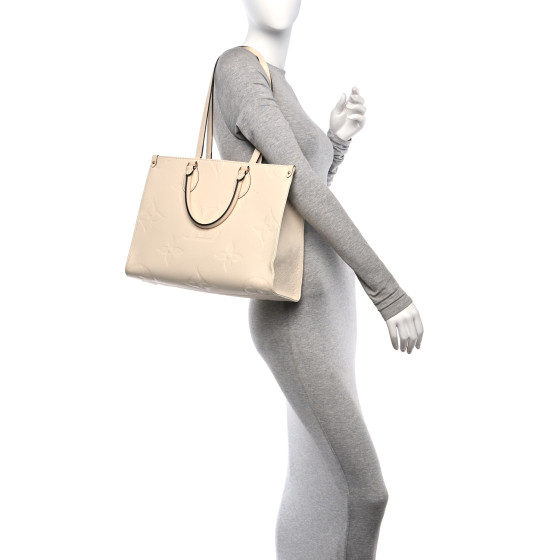 Empreinte Monogram Giant Onthego MM Creme - Image 2